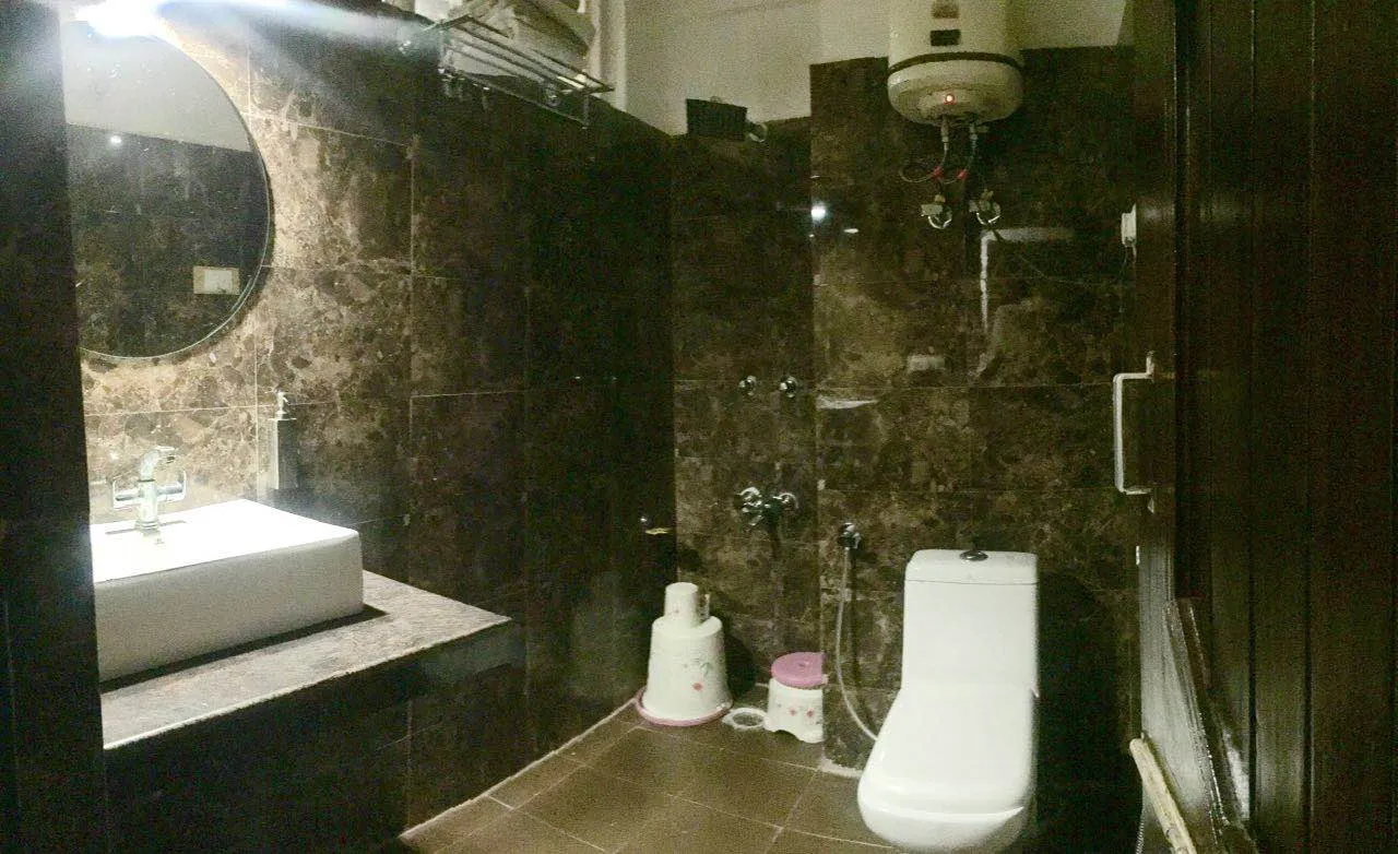 DLS Hotel Devlok Room