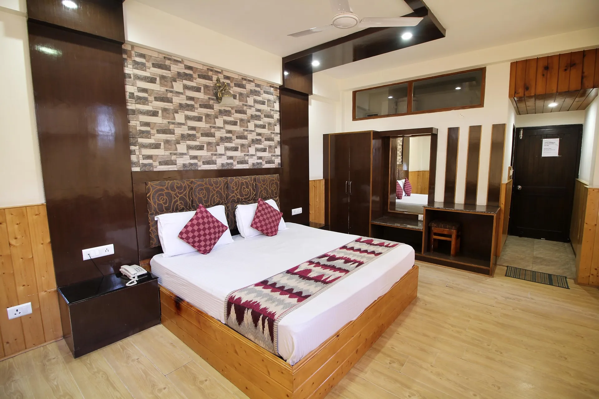 DLS Hotel Devlok Room