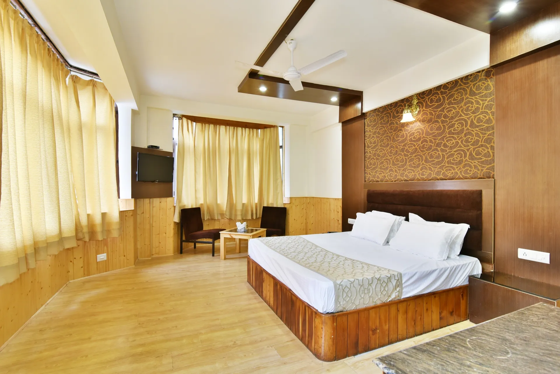 DLS Hotel Devlok Room