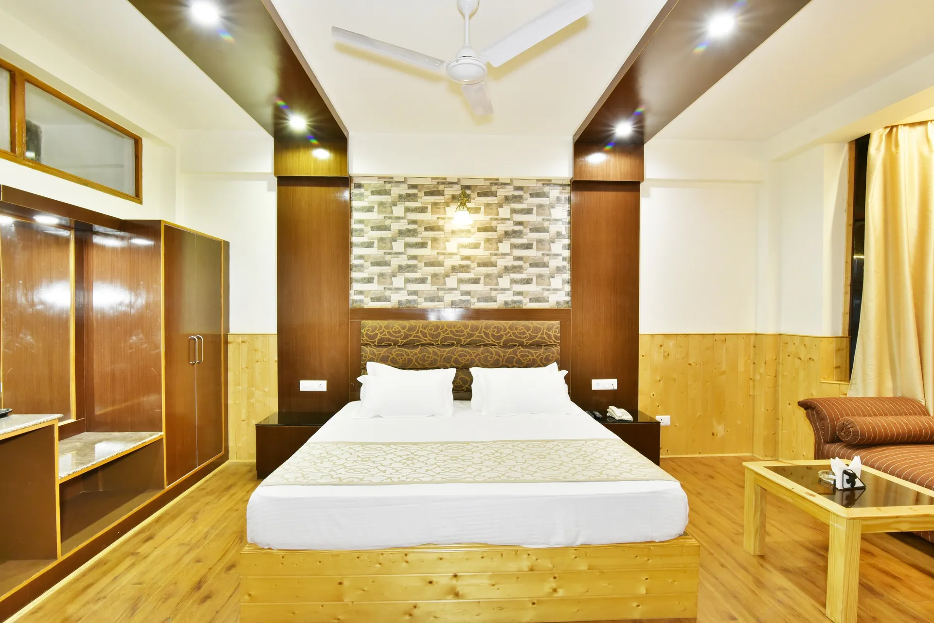 DLS Hotel Devlok Room