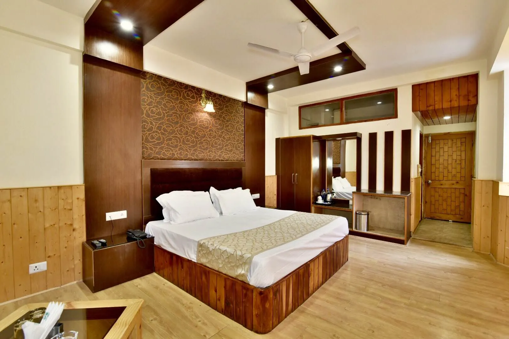 DLS Hotel Devlok Room