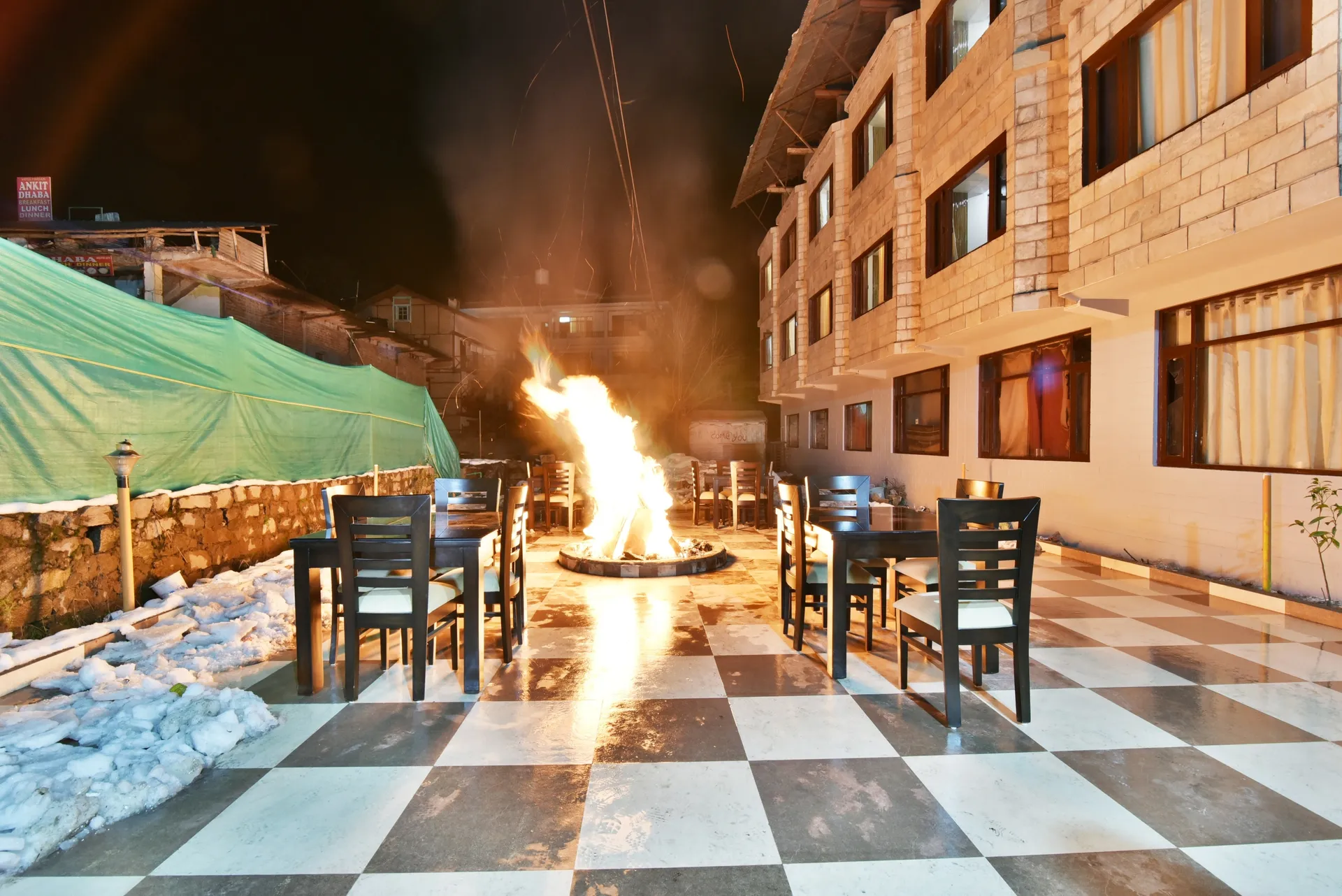 DLS Kapoor Resort Outdoors