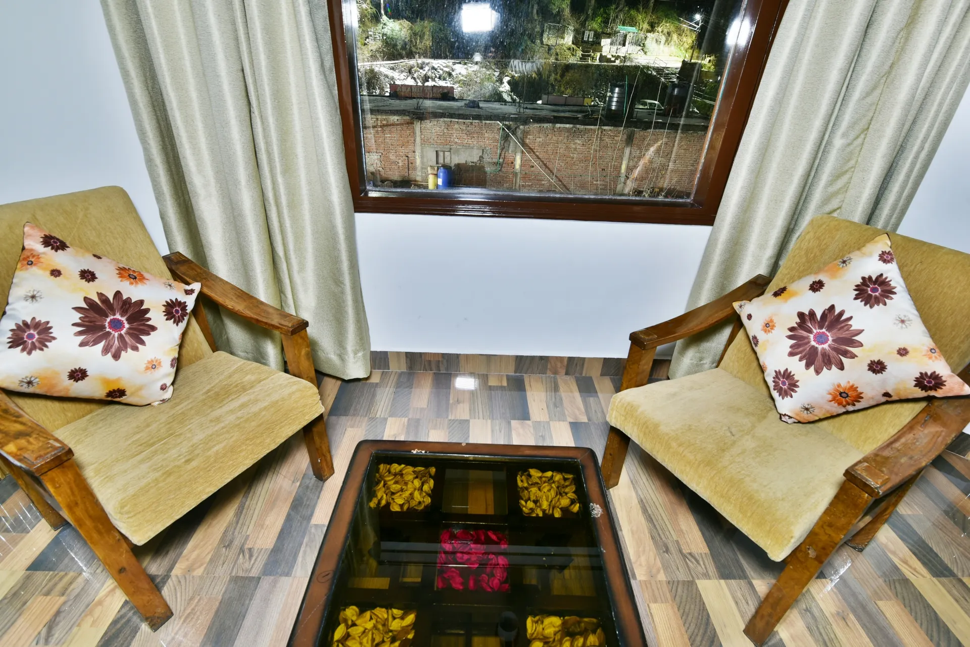 DLS Kapoor Resort Room