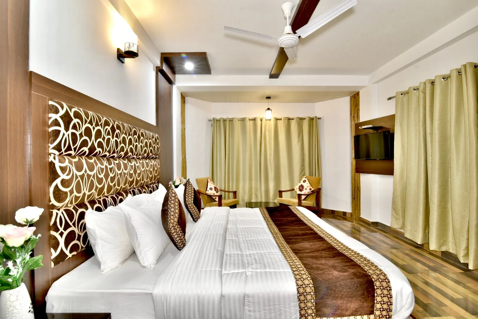 DLS Kapoor Resort Room