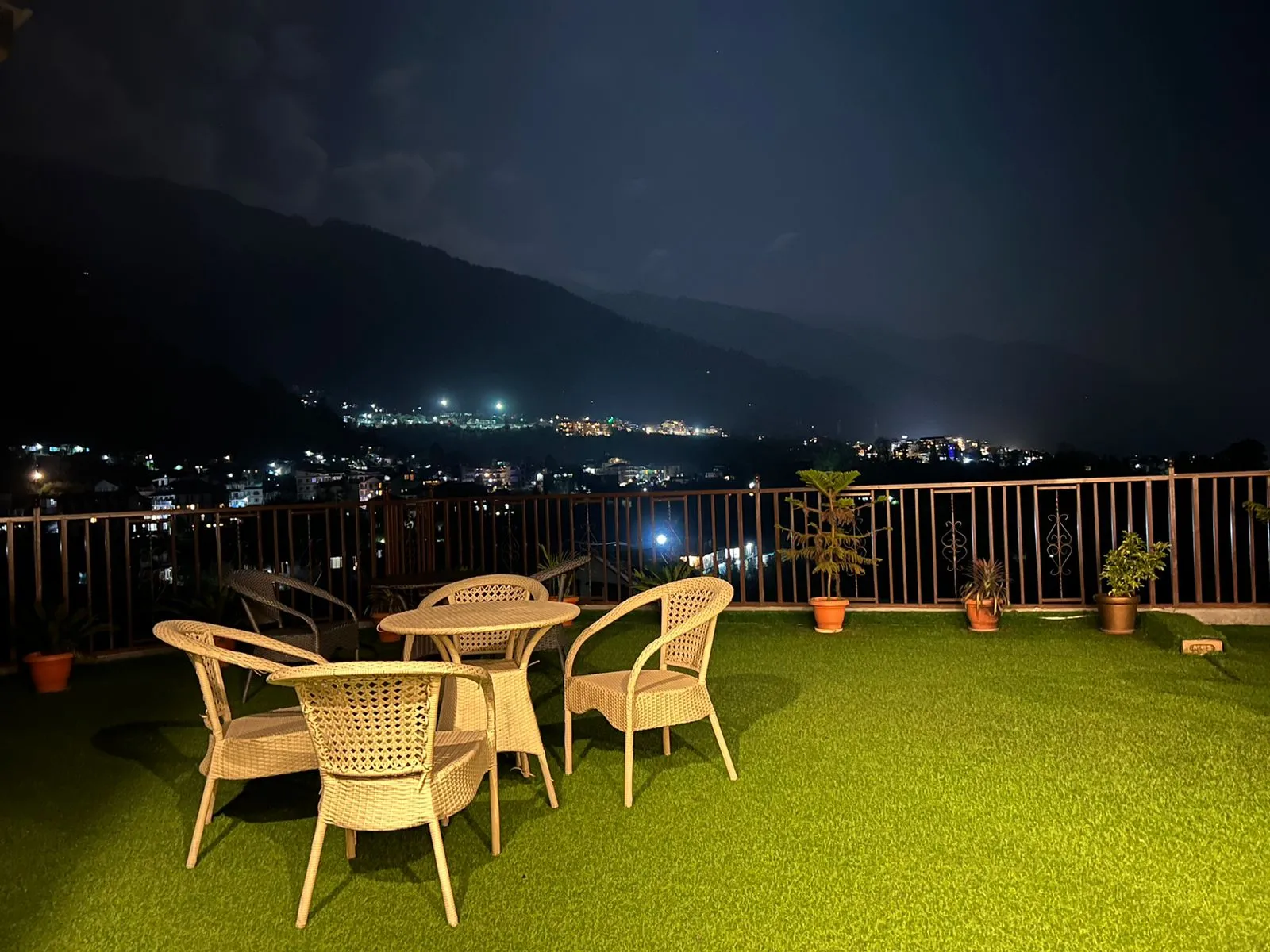 DLS La serene Valley Outdoors