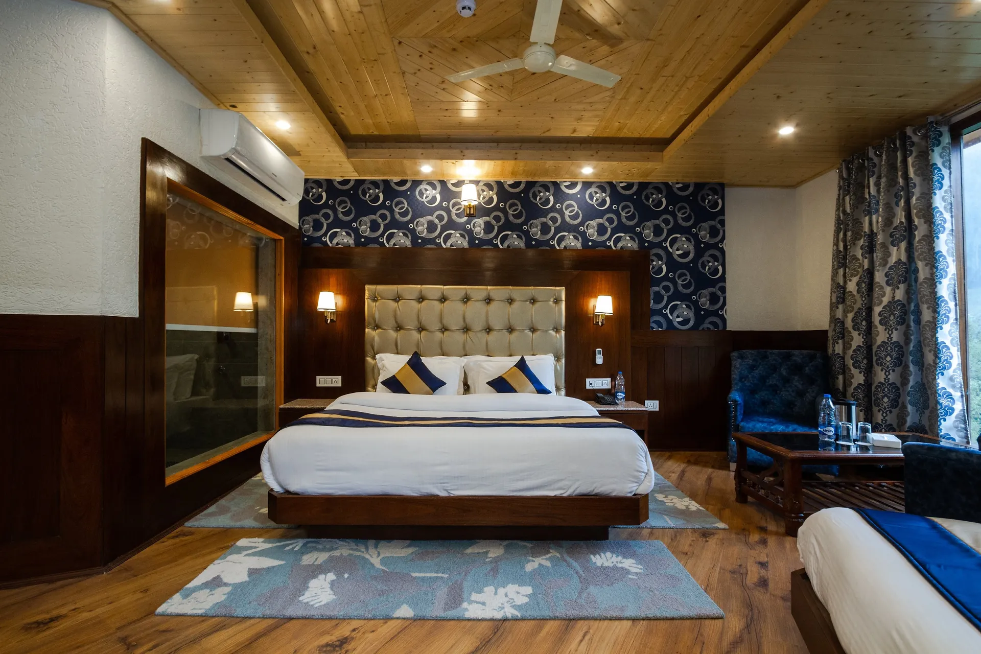 DLS La serene Valley Room
