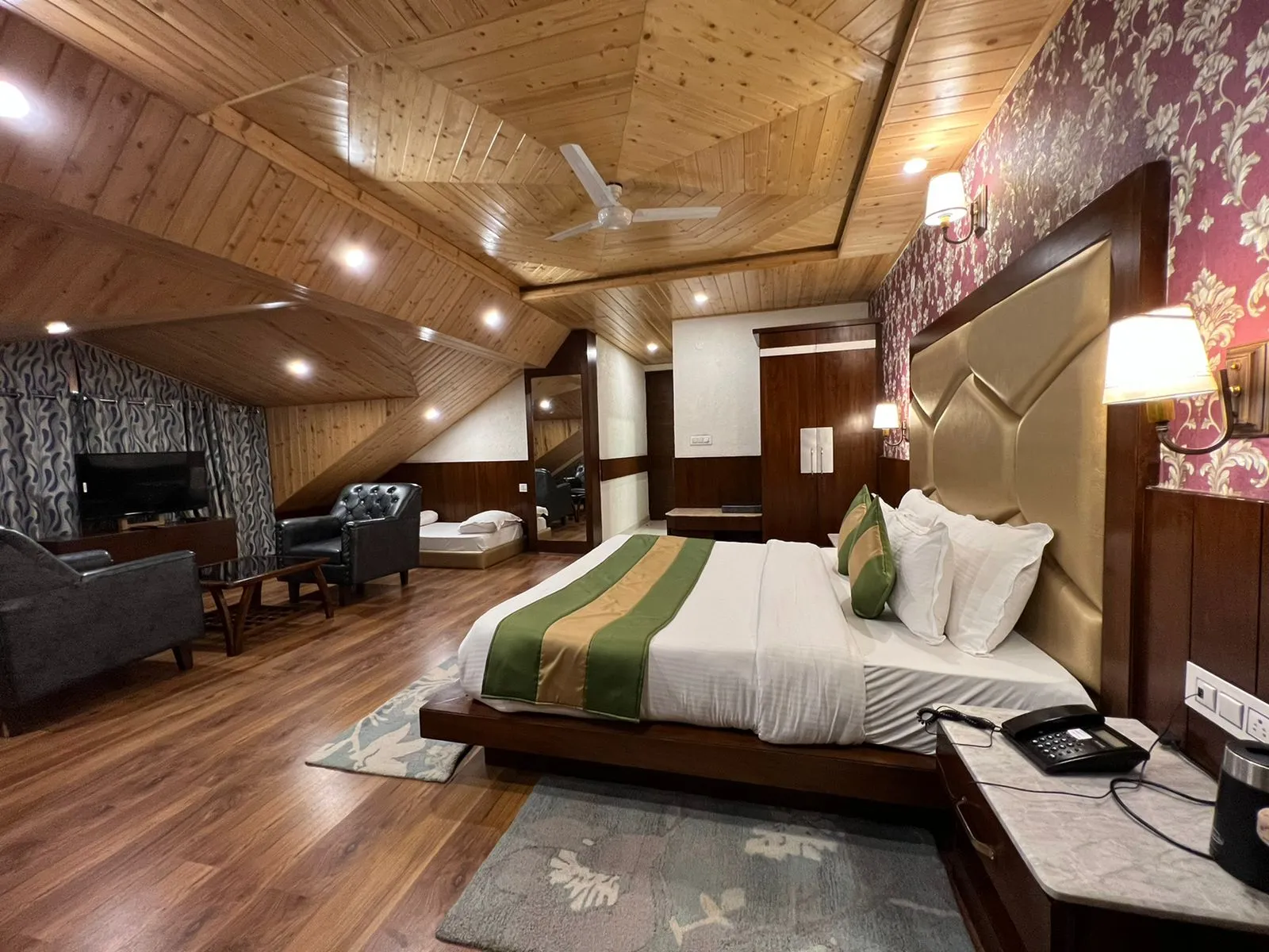 DLS La serene Valley Room