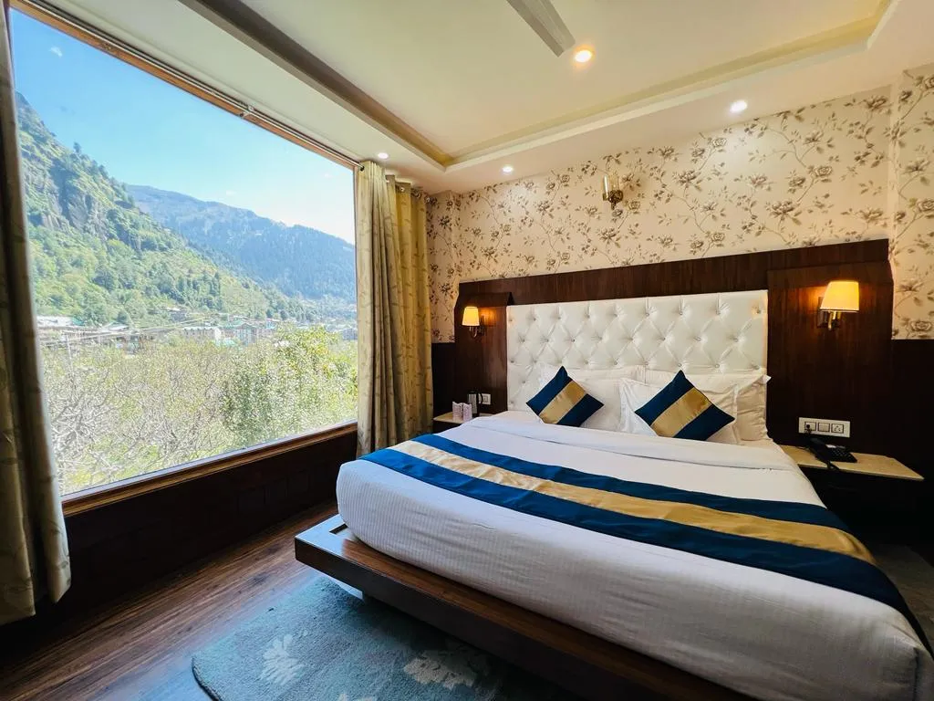 DLS La serene Valley Room