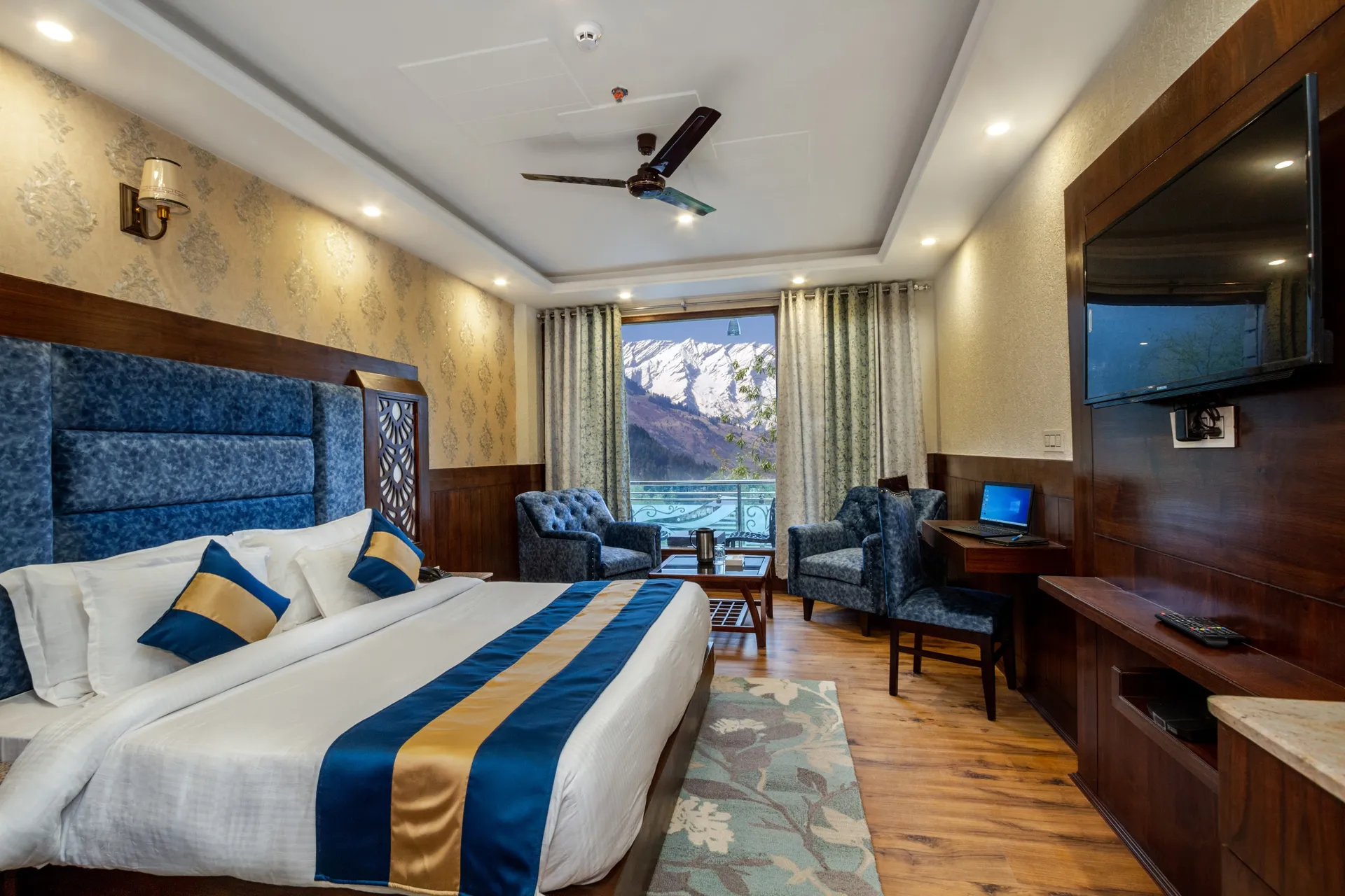 DLS La serene Valley Room