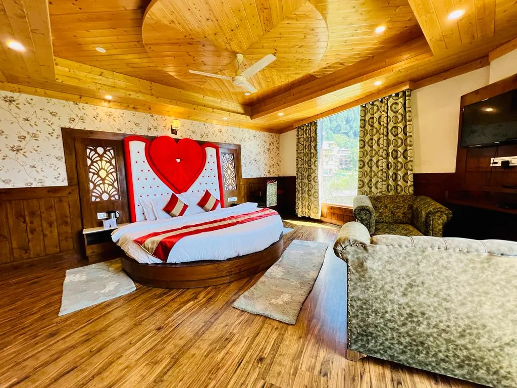 DLS La serene Valley Room
