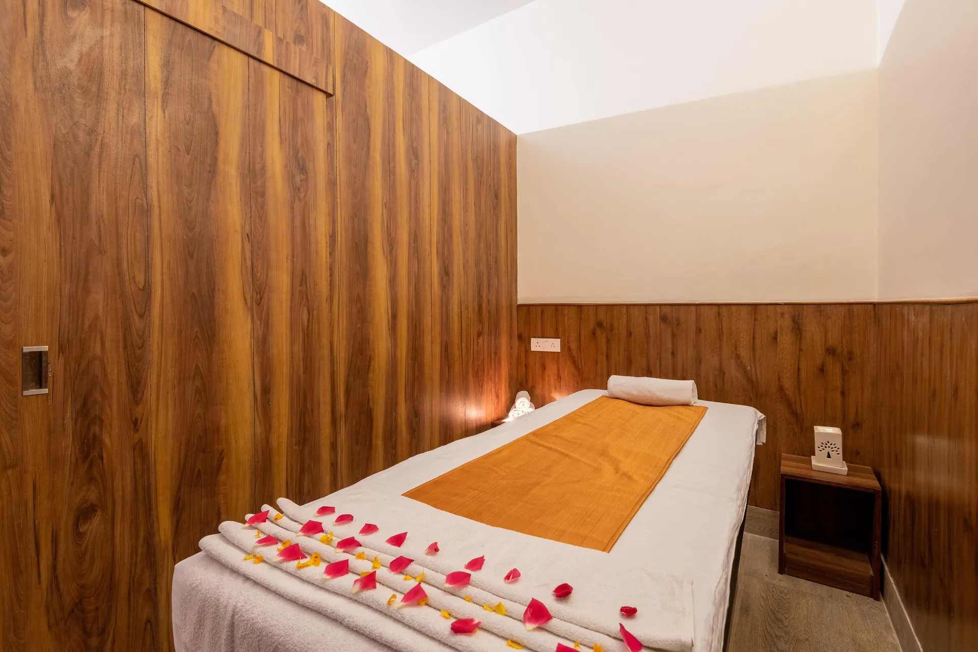 DLS Serenity Resort and Spa Spa