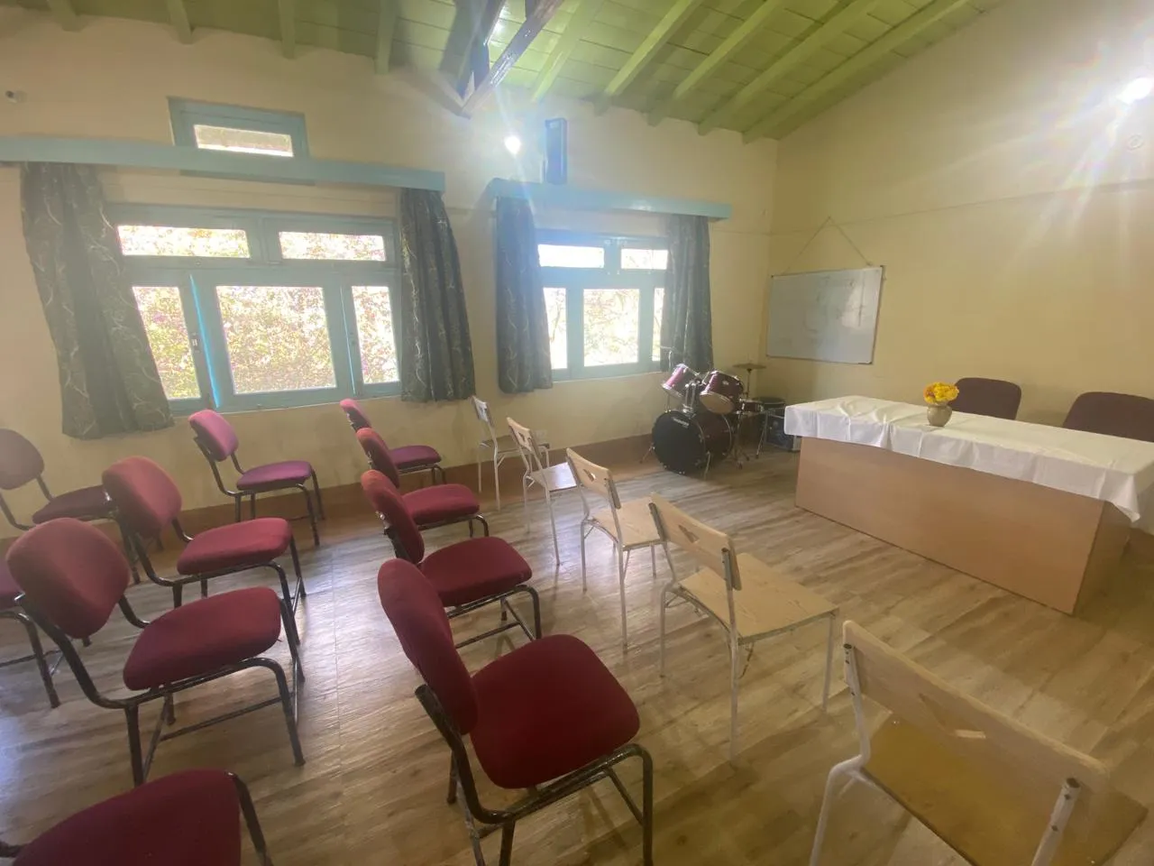 Trishul Orchard Resort Conference Room