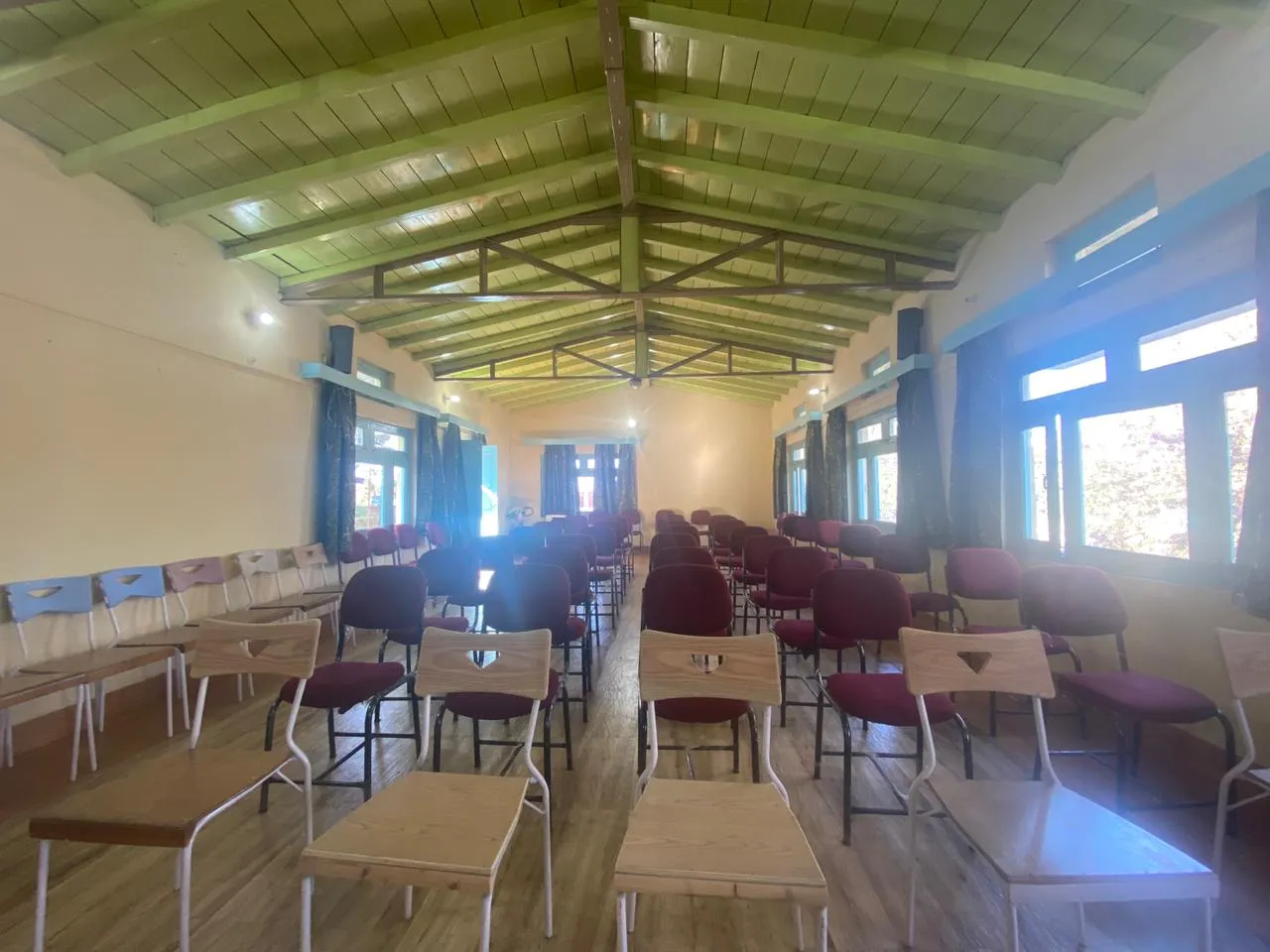 Trishul Orchard Resort Conference Room