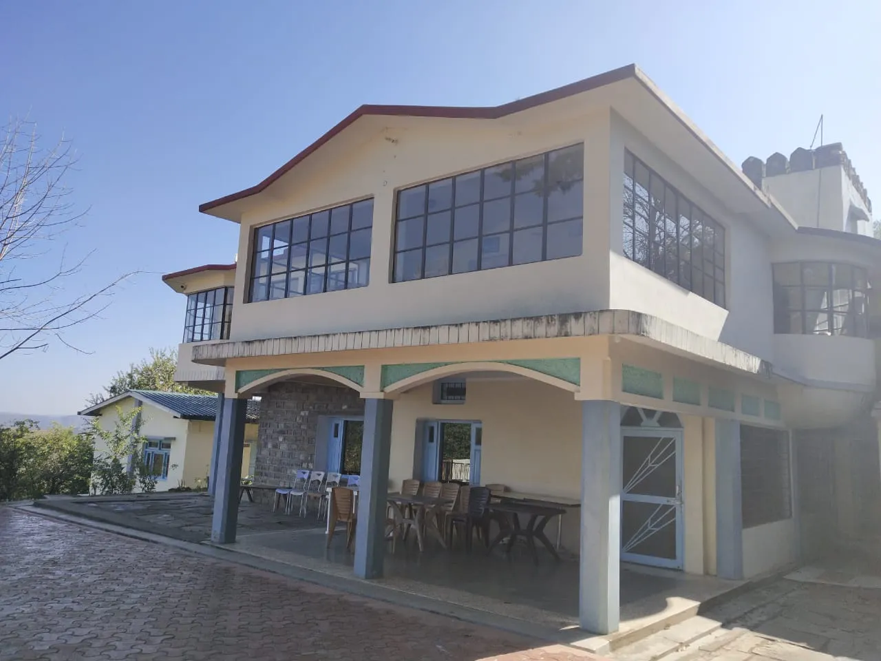 Trishul Orchard Resort Entrance