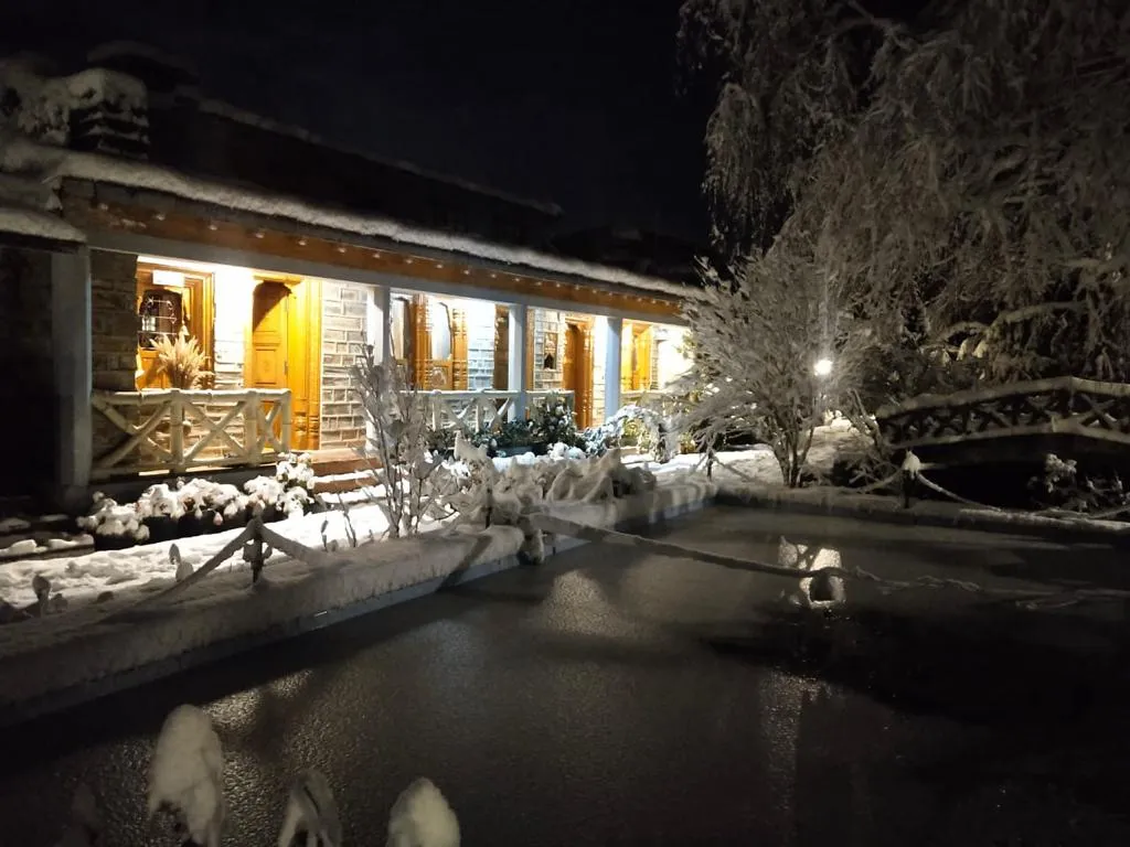 Trishul Orchard Resort Room