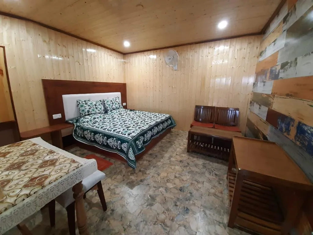 Trishul Orchard Resort Room