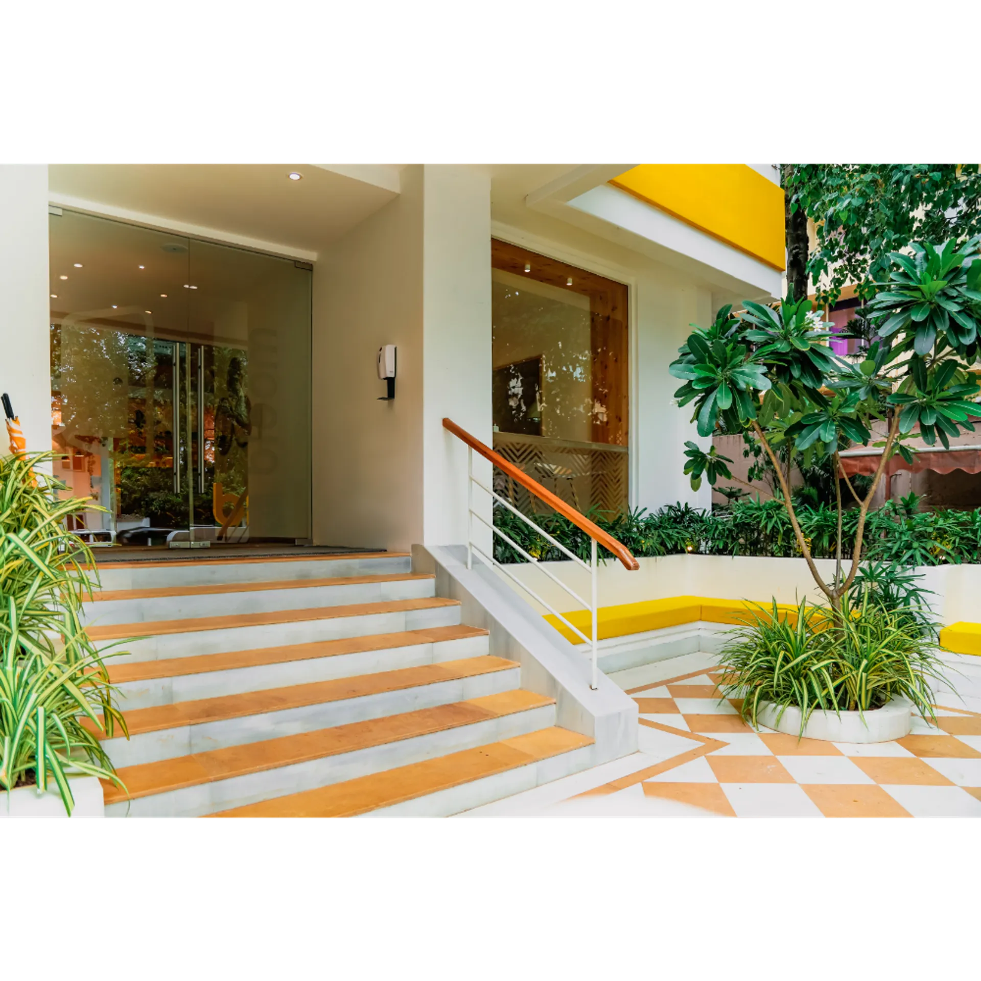 Bloom Hotel - Juhu Common Area