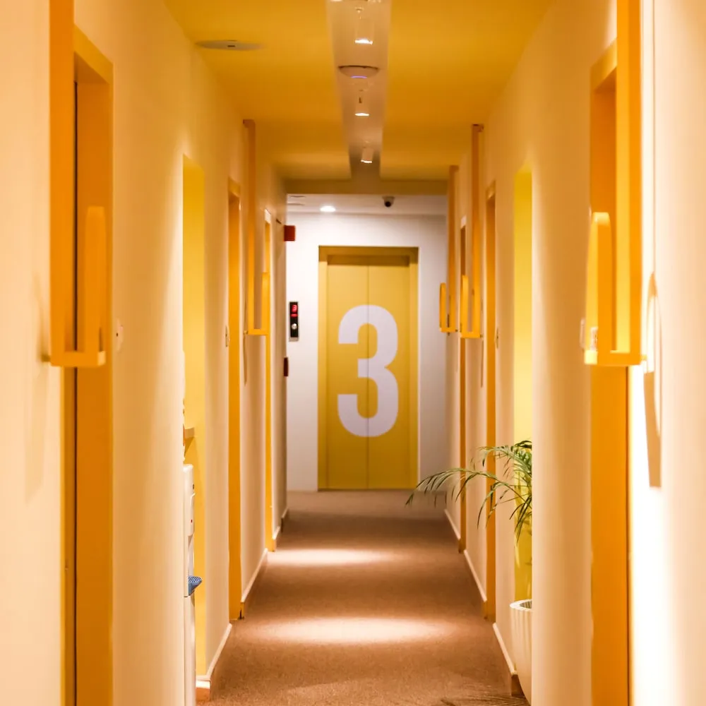 Bloom Hotel - Juhu Common Area