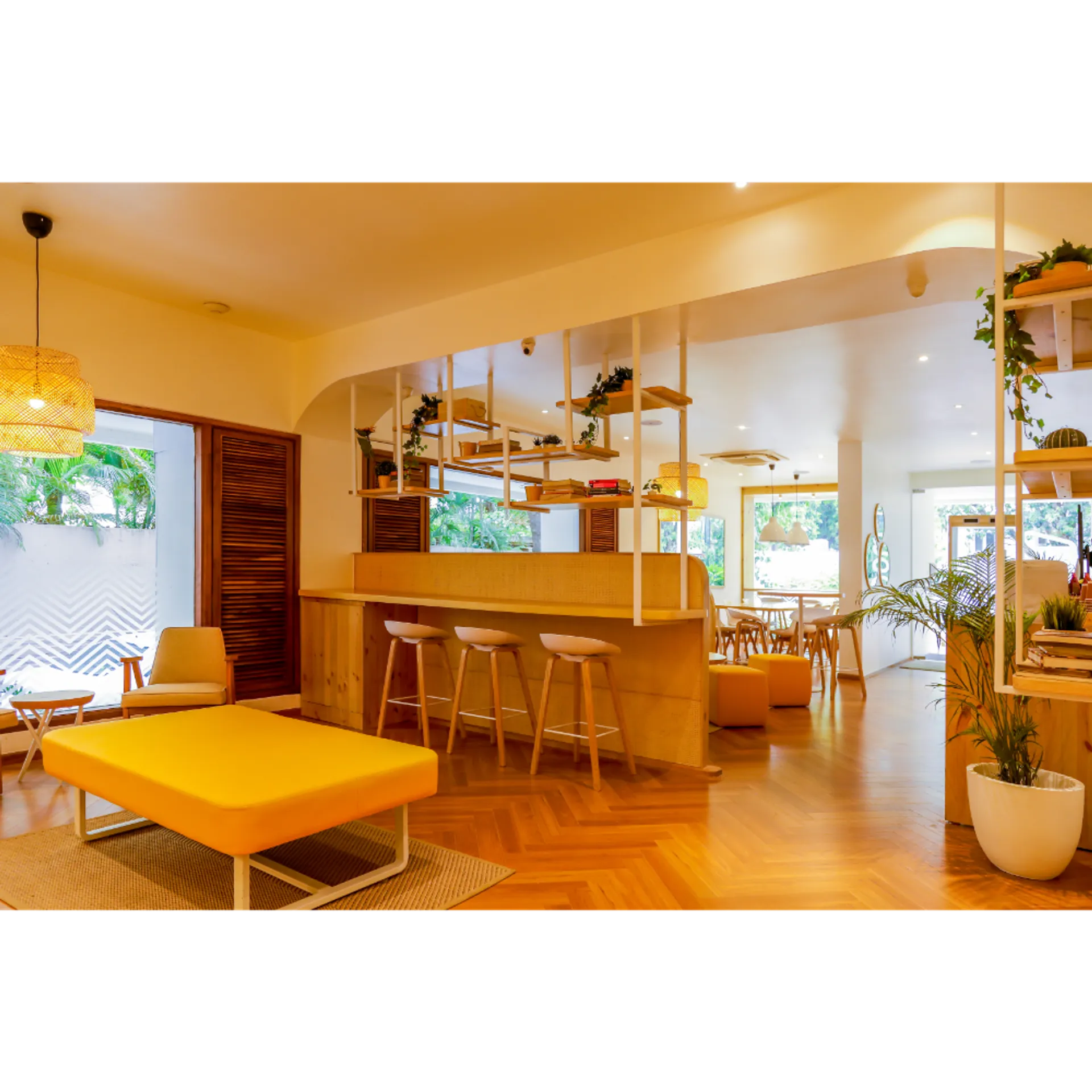 Bloom Hotel - Juhu Room
