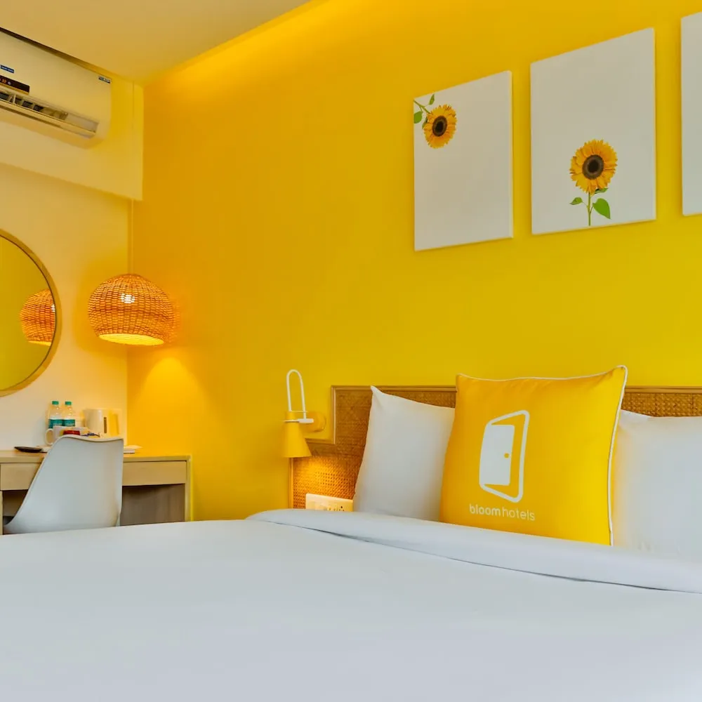 Bloom Hotel - Juhu Room