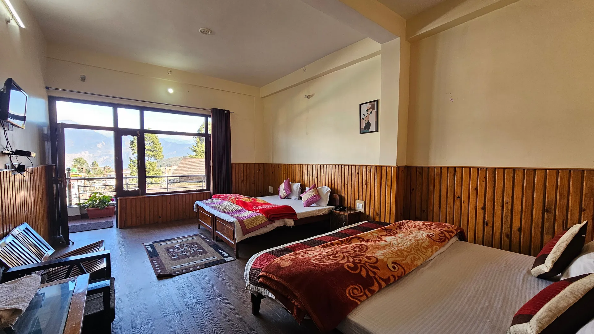Hotel Bala Paradise Room
