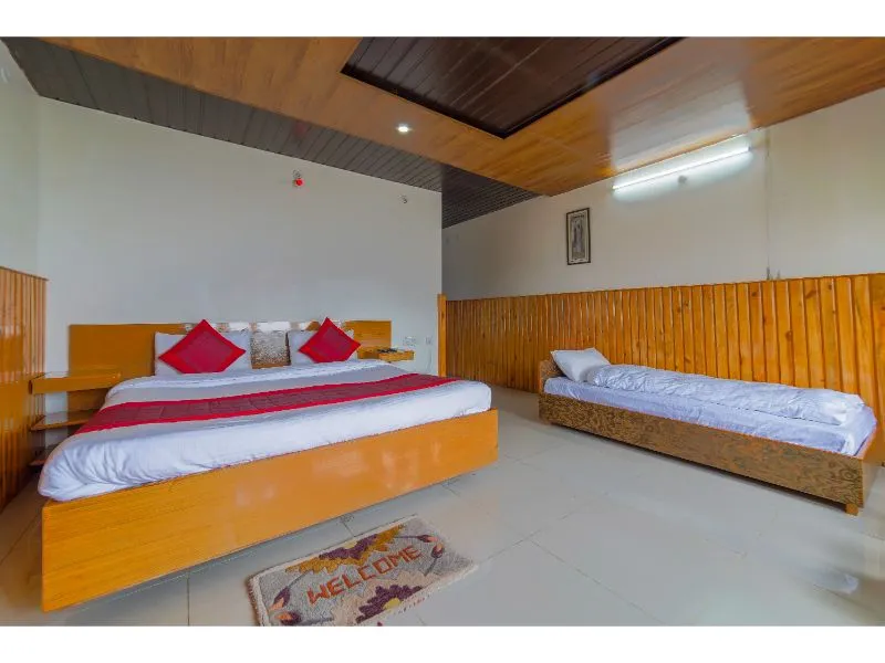 Hotel Bala Paradise Room