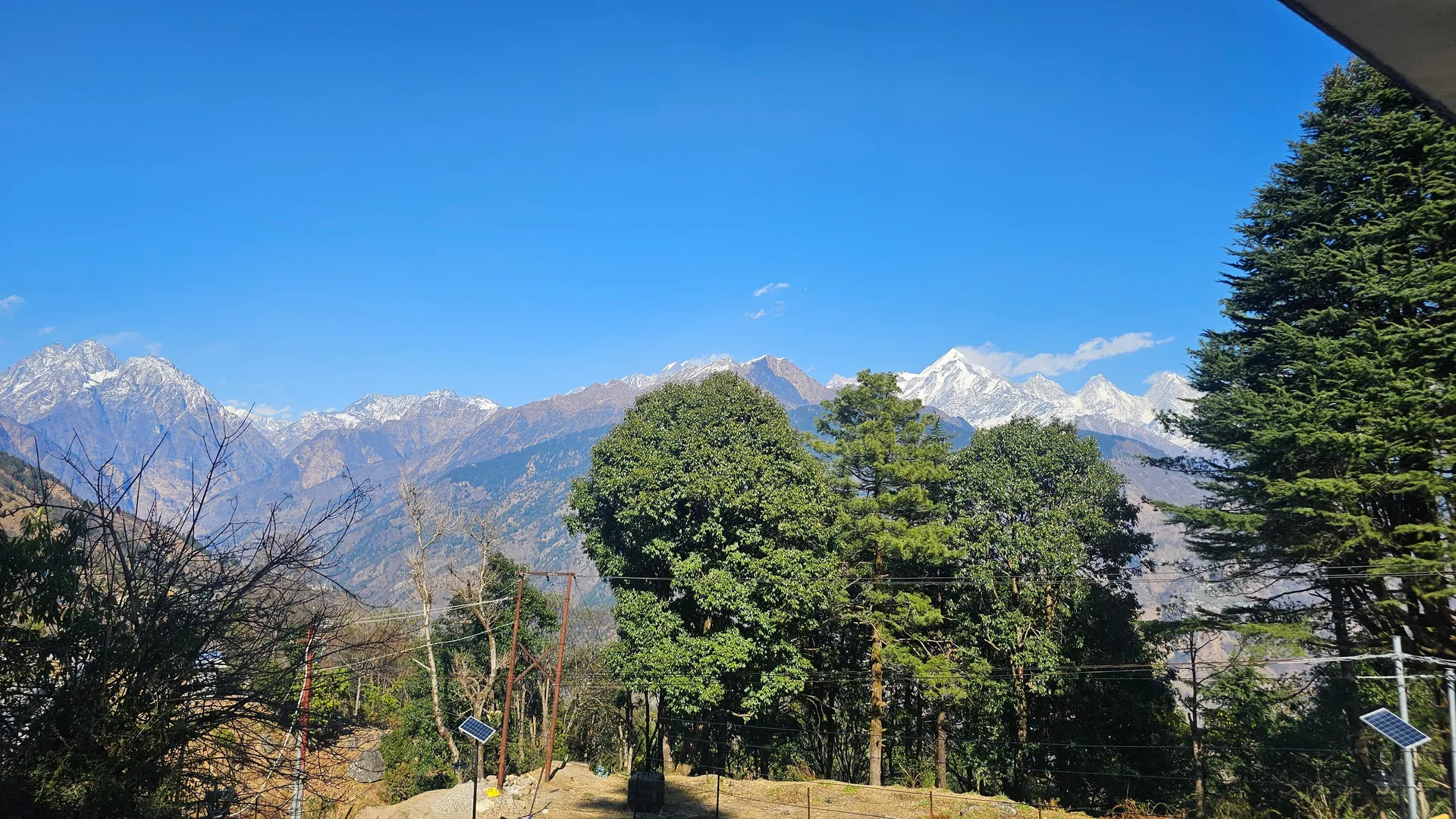 Hotel Mansarovar Inn Outdoors