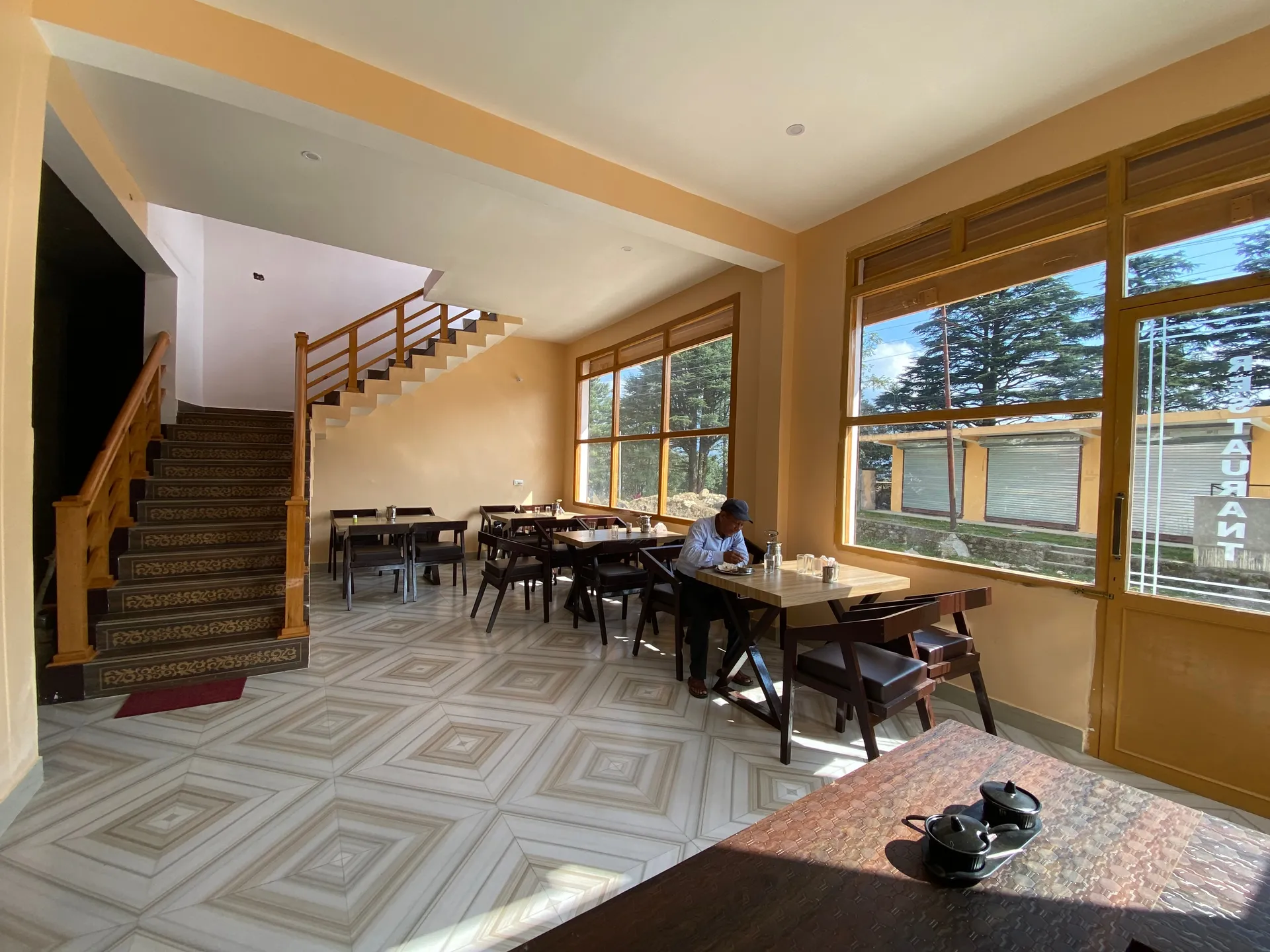 Hotel Mansarovar Inn Restaurant
