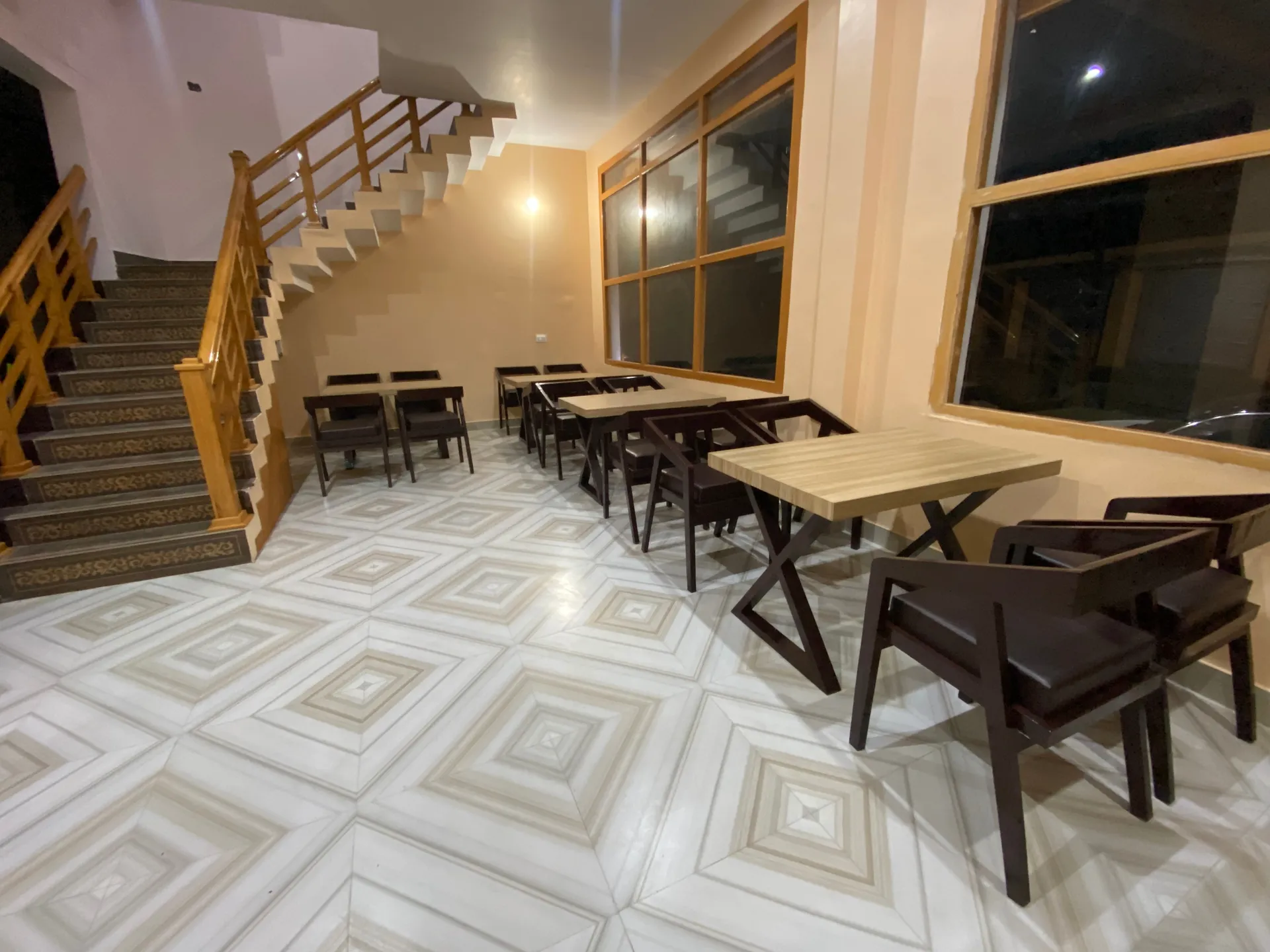 Hotel Mansarovar Inn Restaurant