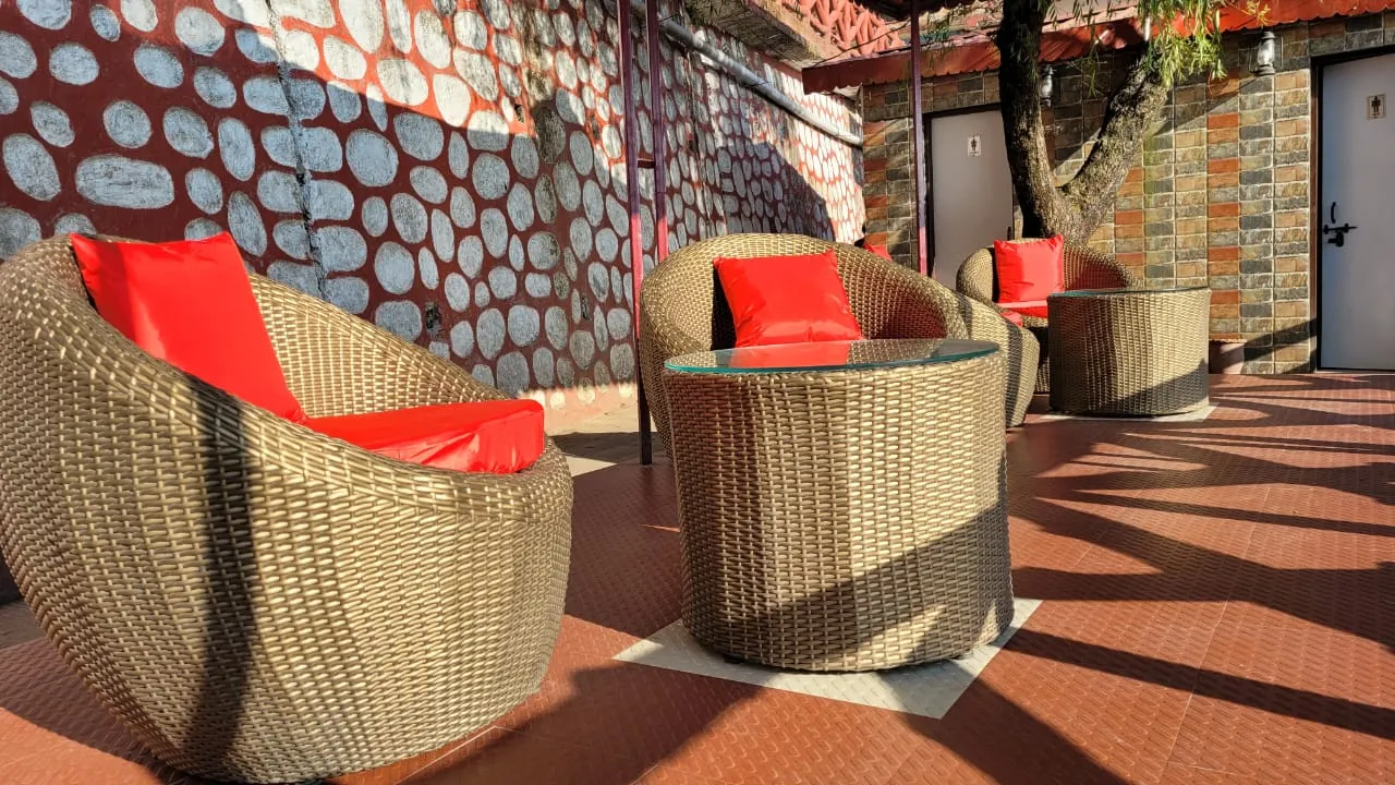 CEYONE CLASSIC FALL RESORT Common Area