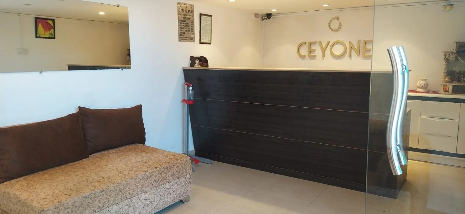 CEYONE CLASSIC FALL RESORT Reception