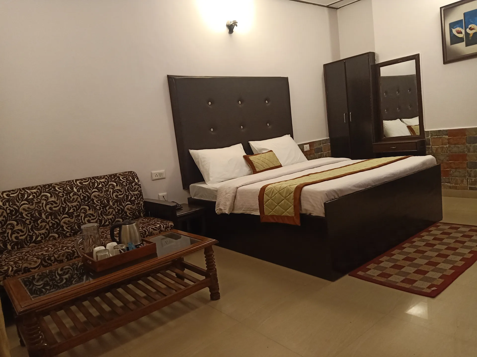 CEYONE CLASSIC FALL RESORT Room