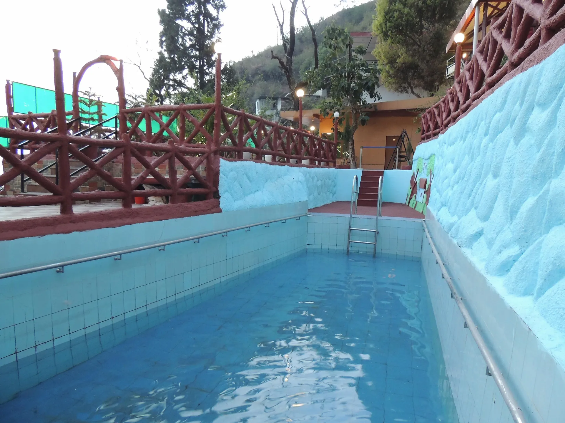 CEYONE CLASSIC FALL RESORT Swimming Pool