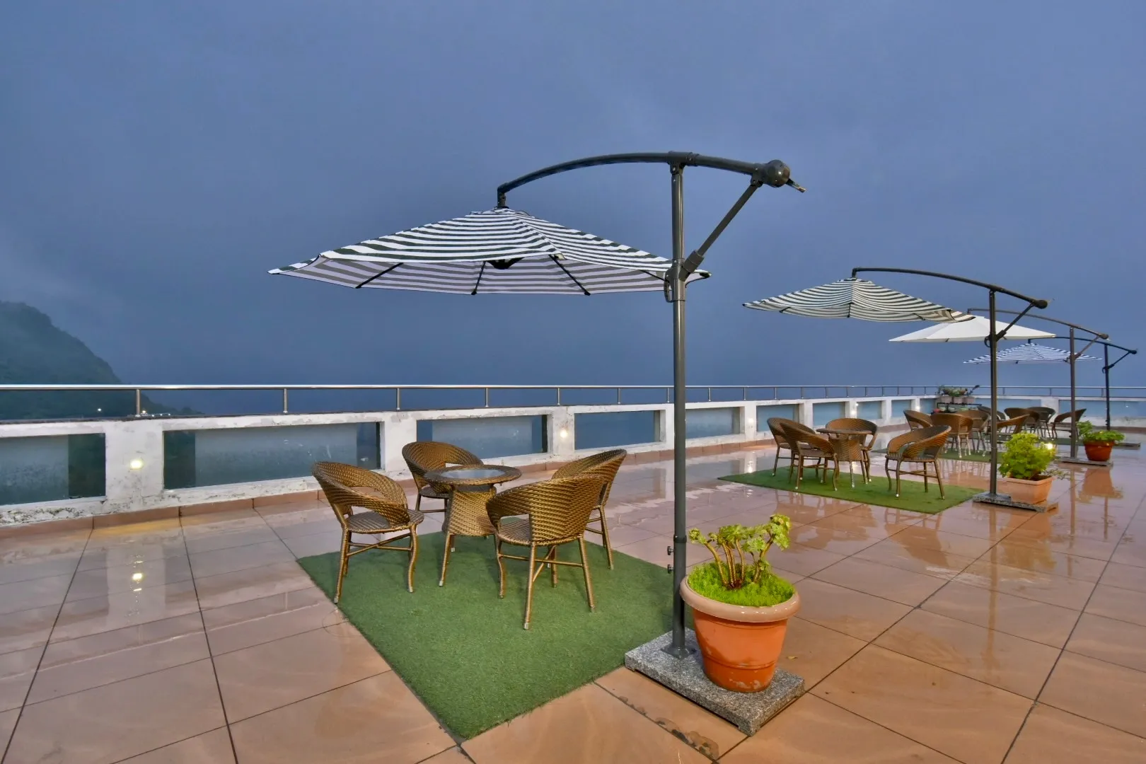 DLS Highland resort and Spa Outdoors