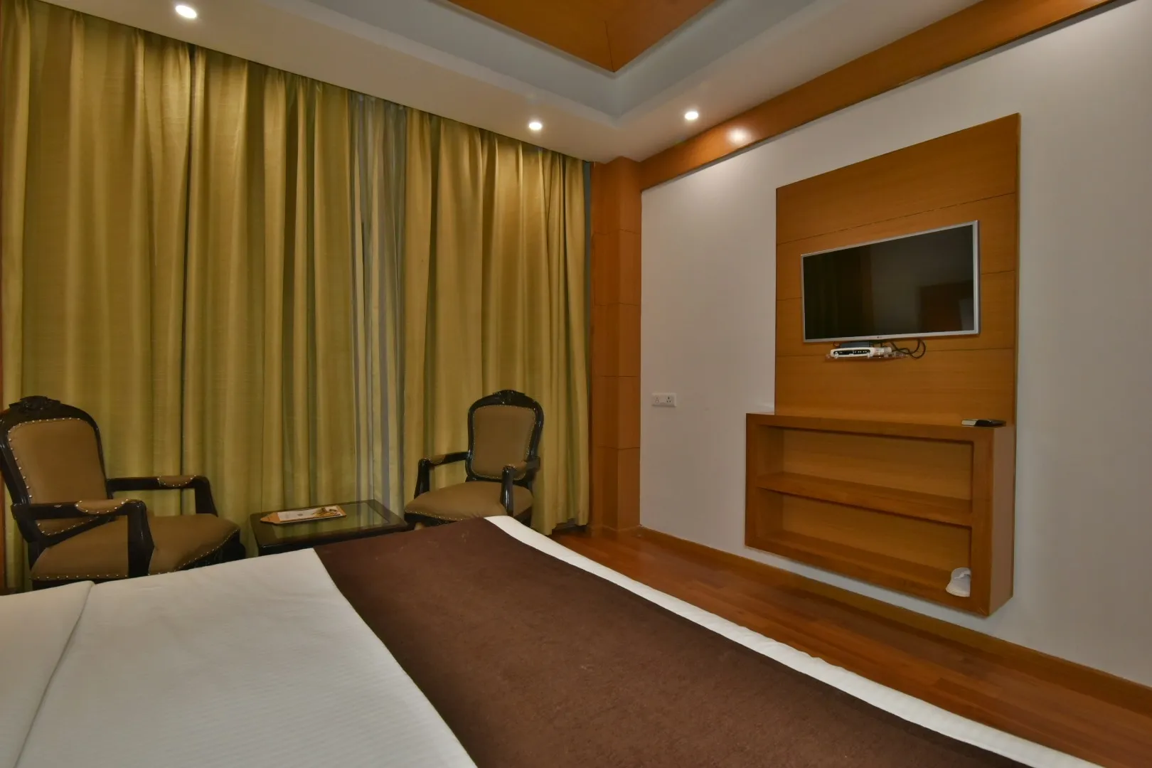 DLS Highland resort and Spa Room