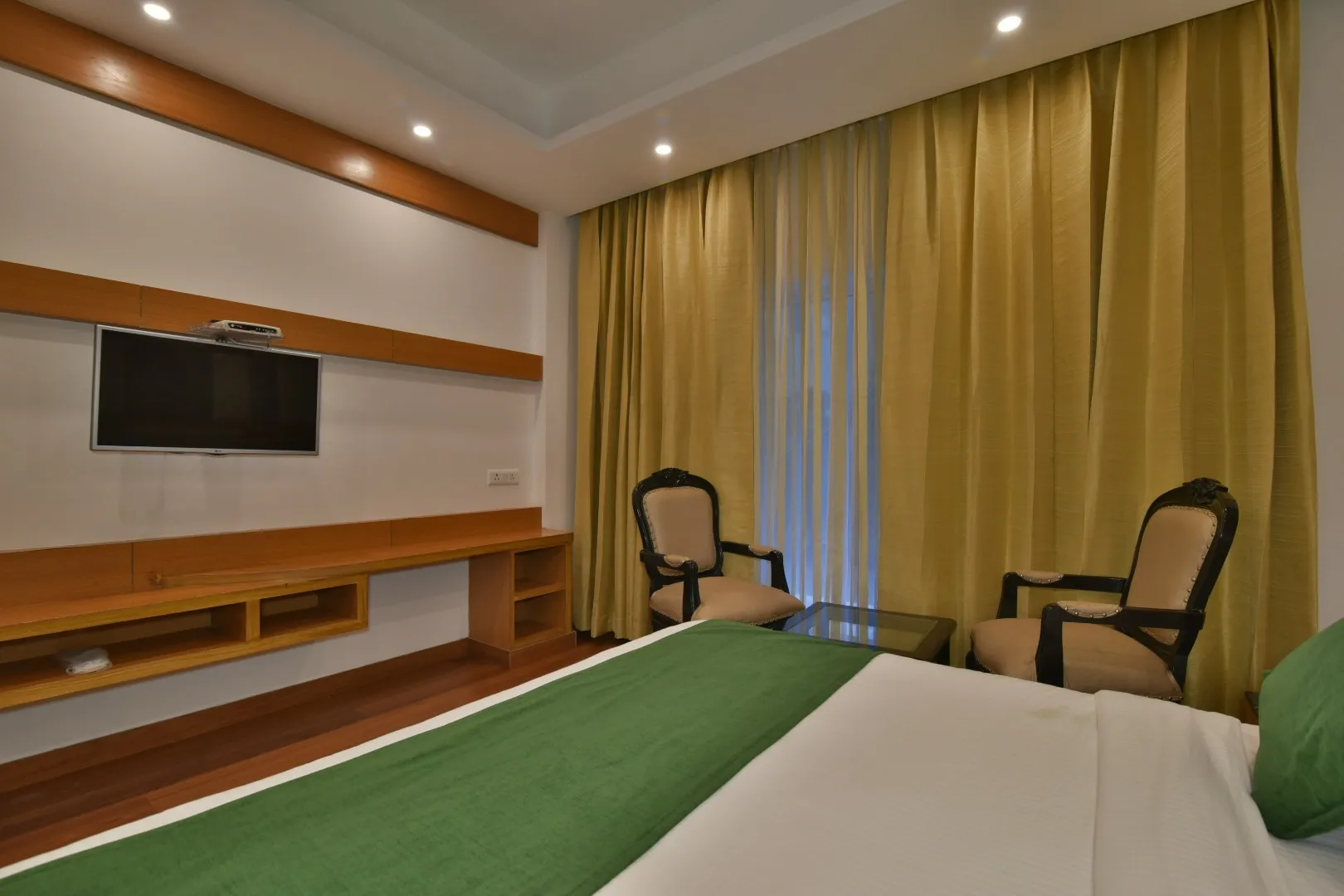 DLS Highland resort and Spa Room