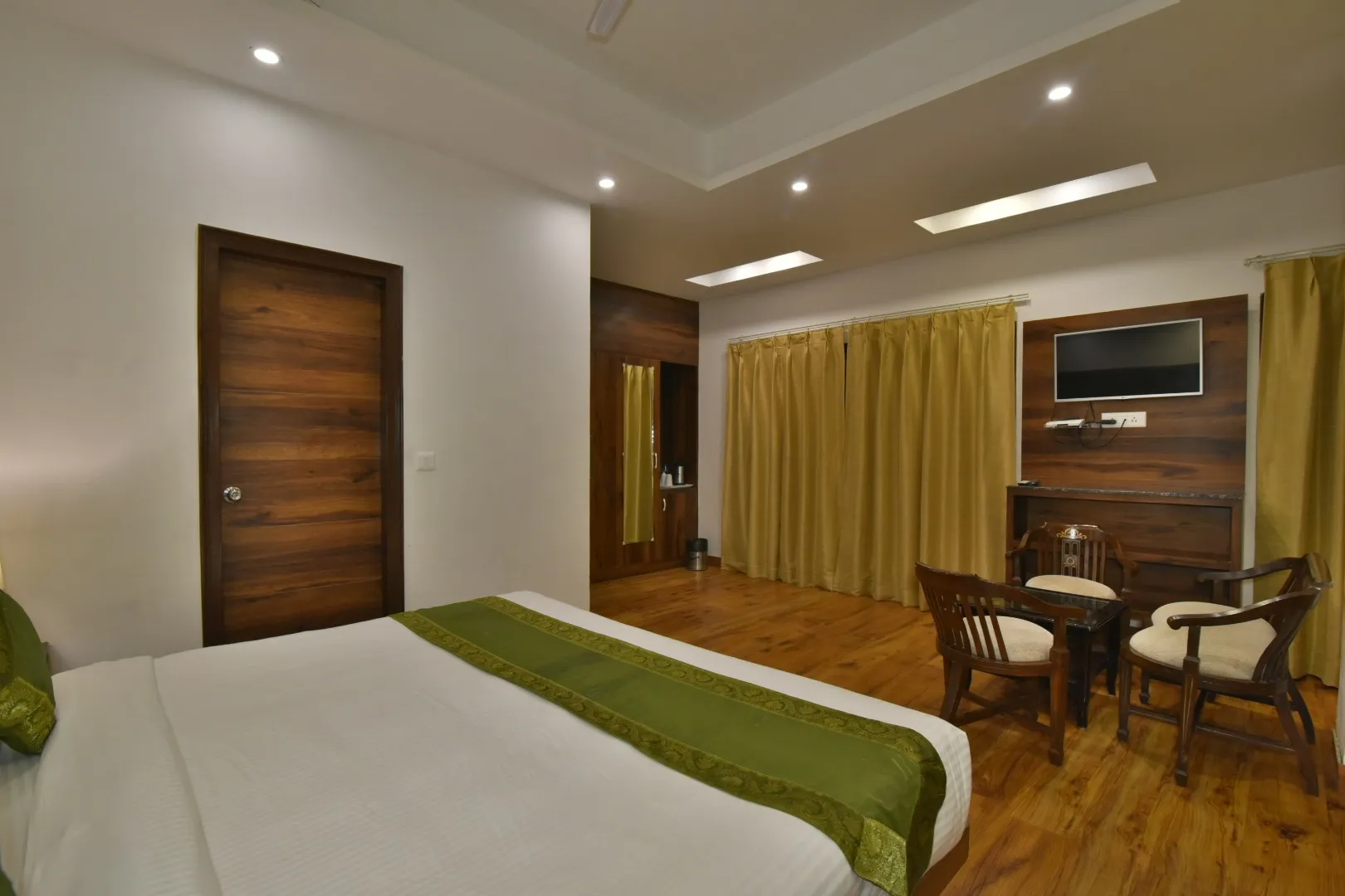 DLS Highland resort and Spa Room