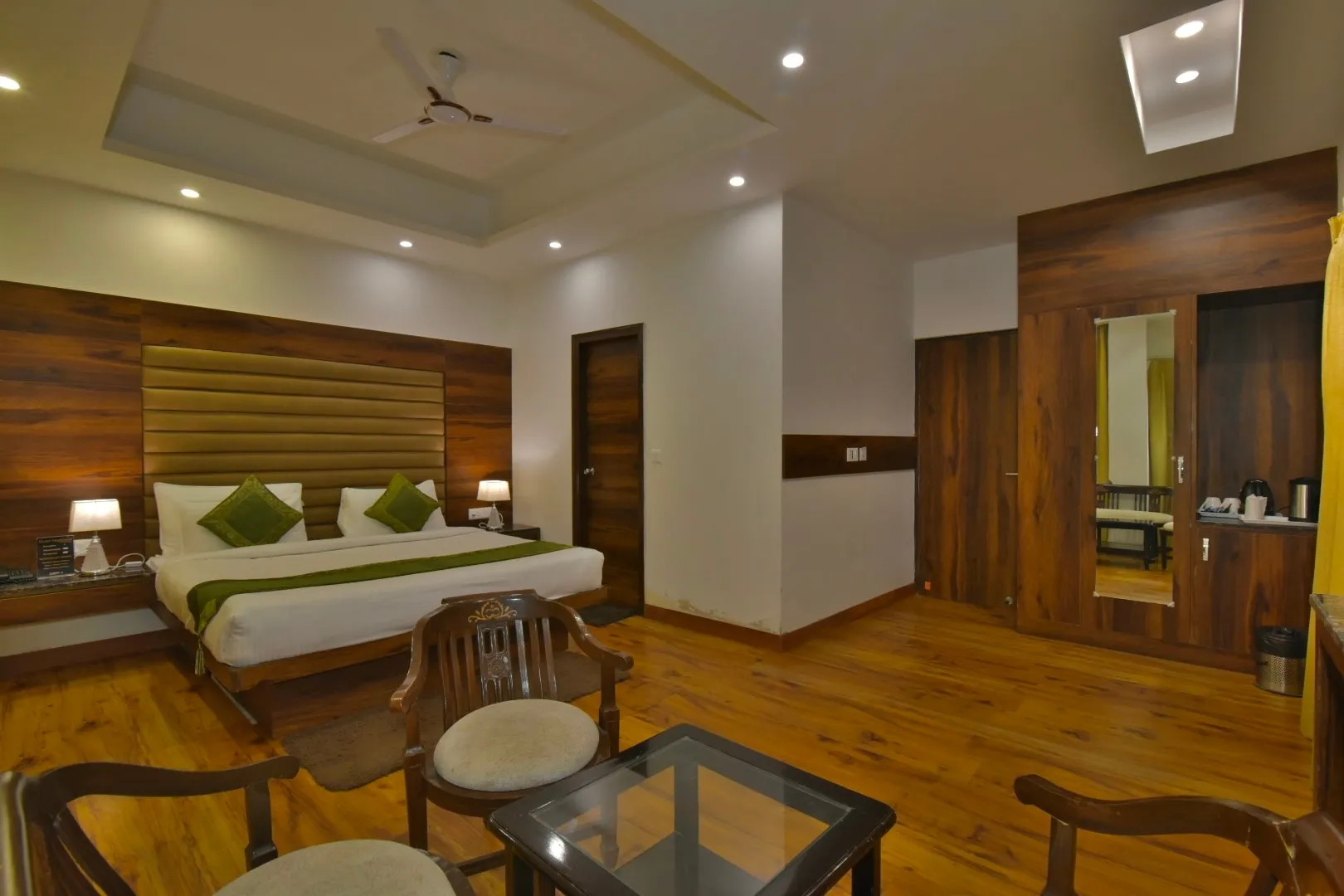 DLS Highland resort and Spa Room