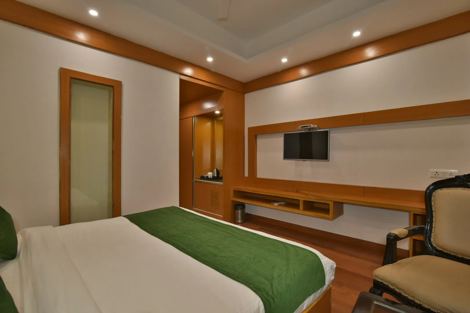 DLS Highland resort and Spa Room