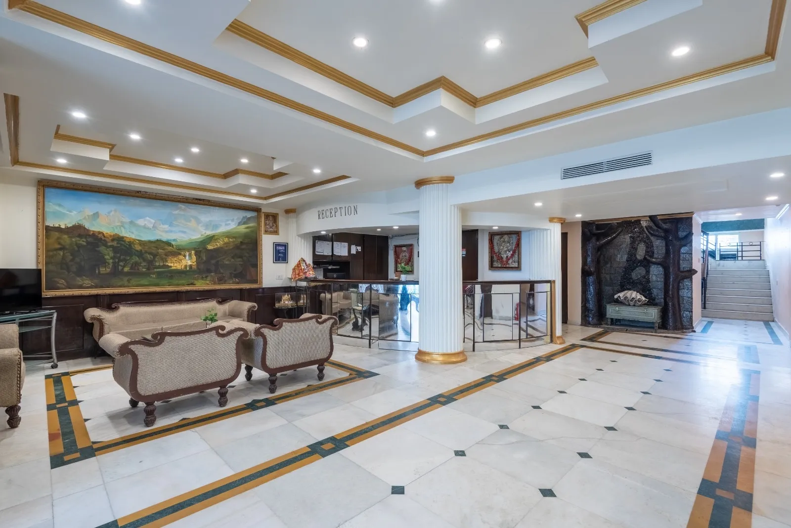 DLS Hotel Pearl Common Area