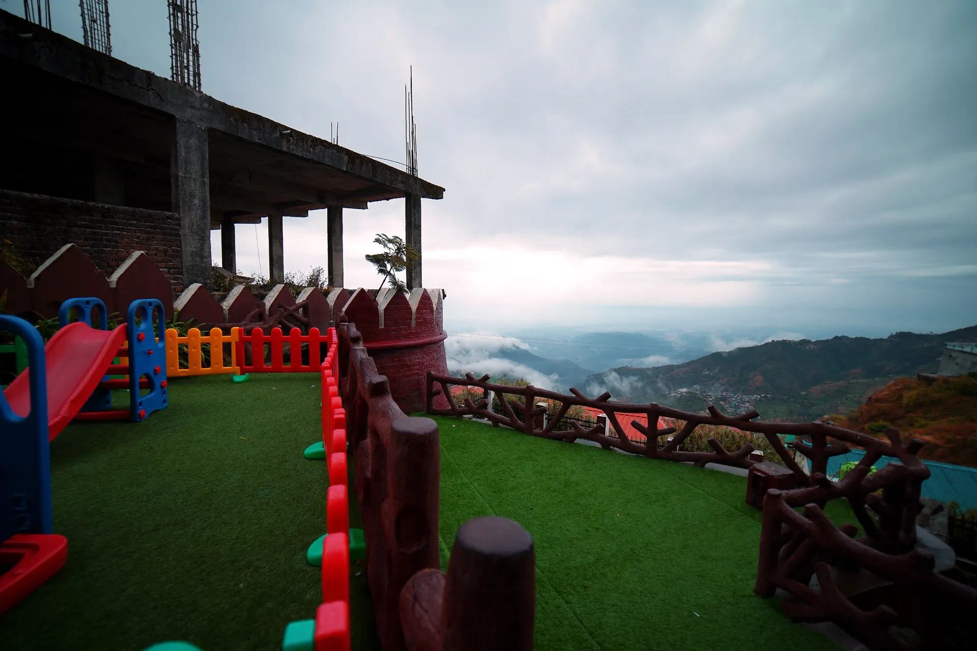 DLS Hotel Pearl Play Area