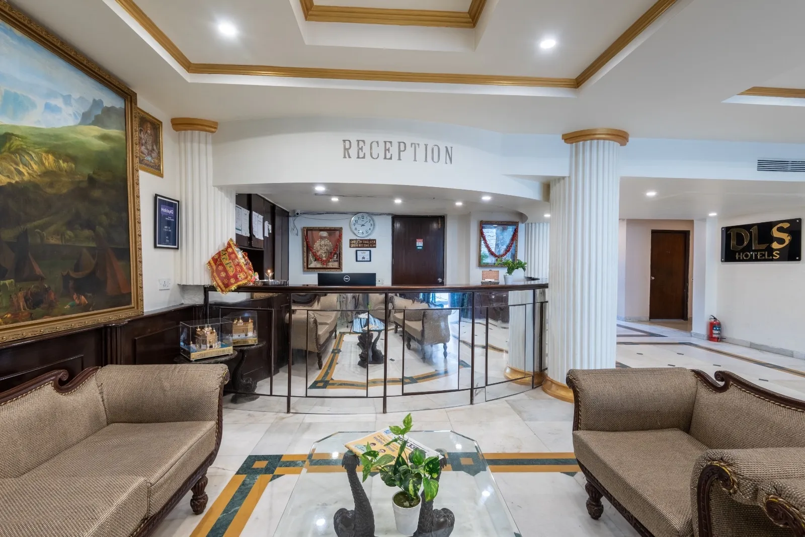 DLS Hotel Pearl Reception