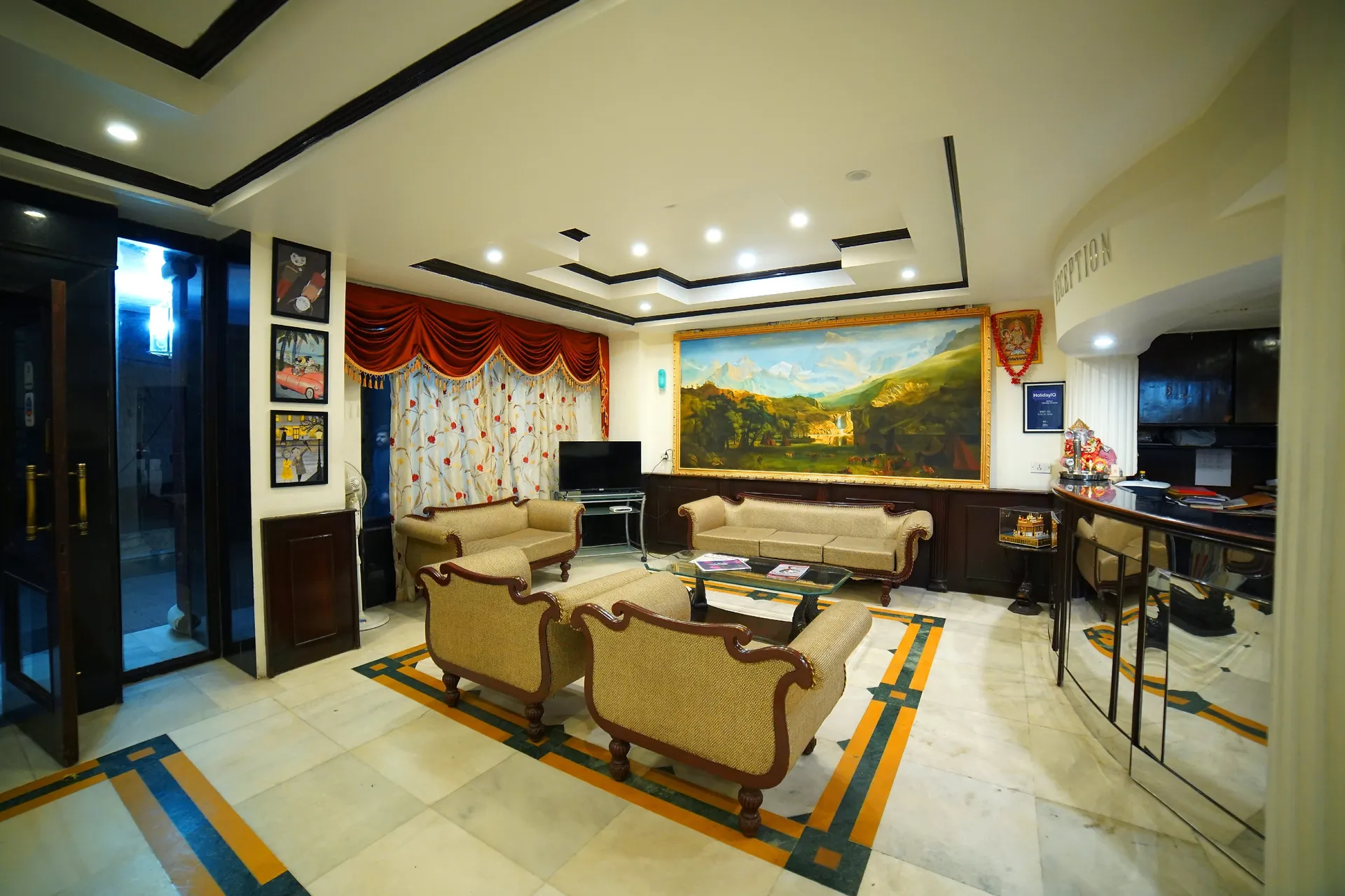 DLS Hotel Pearl Reception