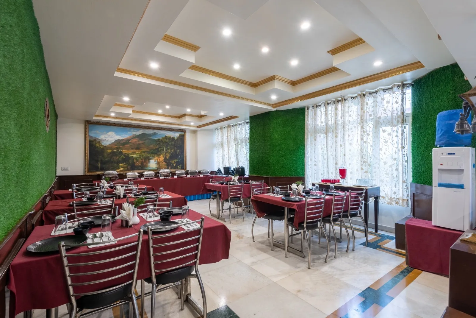 DLS Hotel Pearl Restaurant