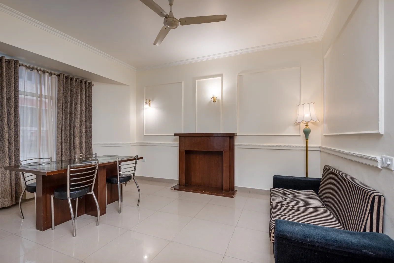 DLS Hotel Pearl Room