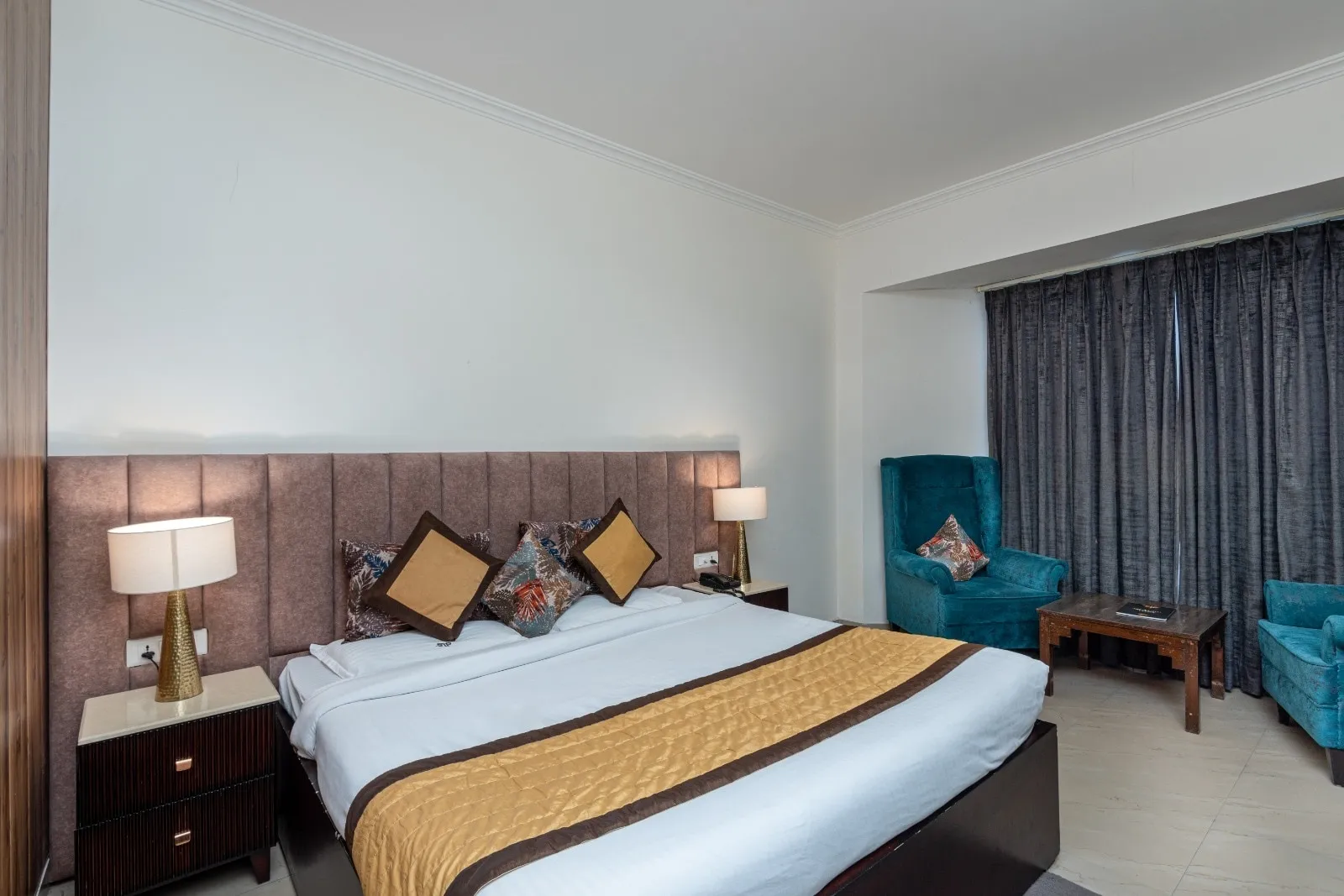 DLS Hotel Pearl Room