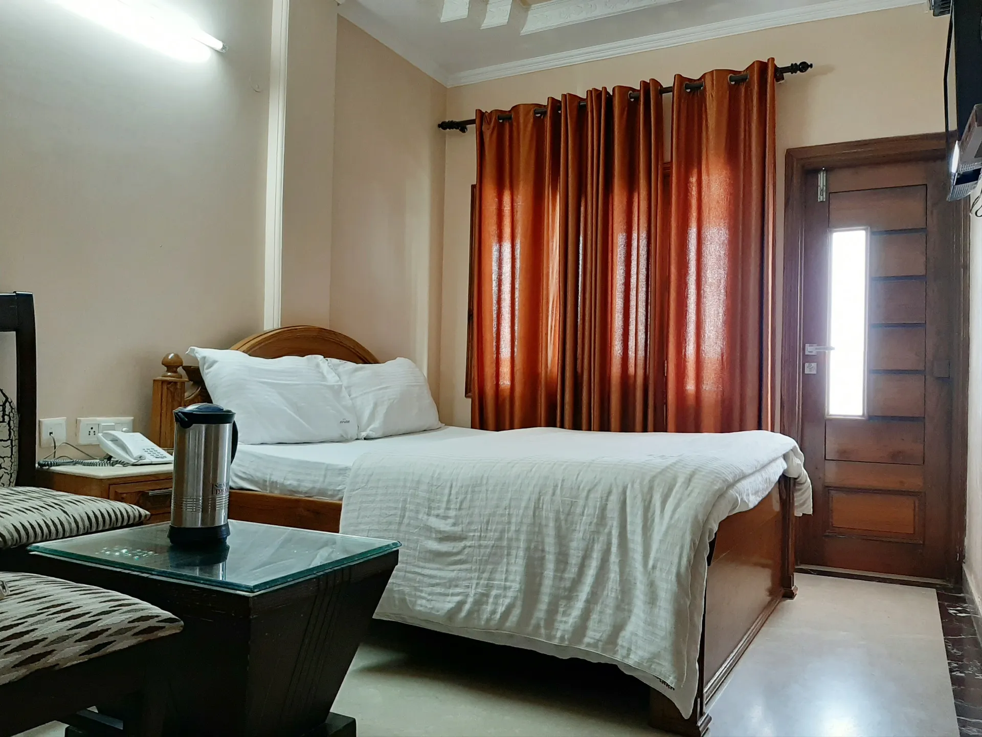 Hotel Apsara Room