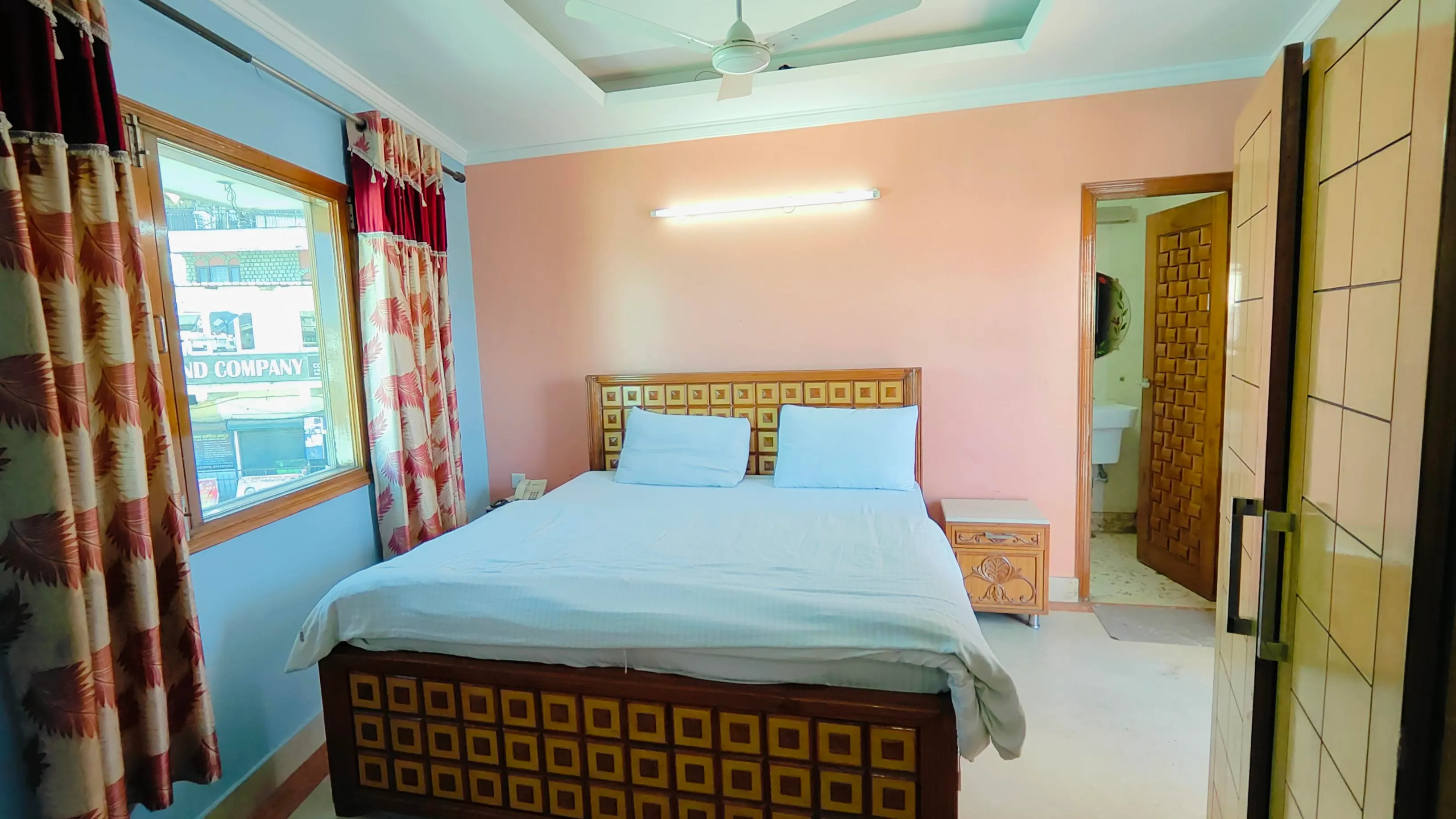 Hotel Apsara Room
