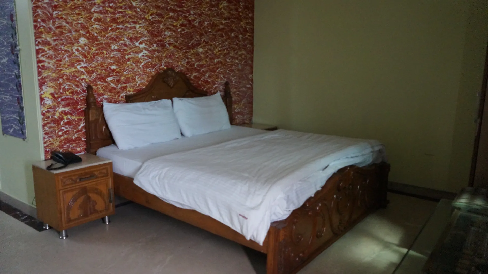 Hotel Apsara Room
