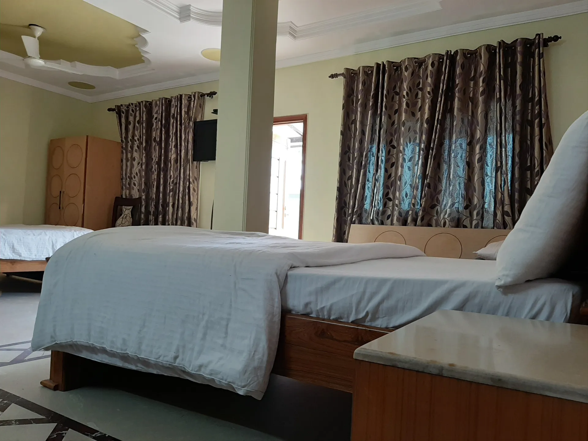 Hotel Apsara Room